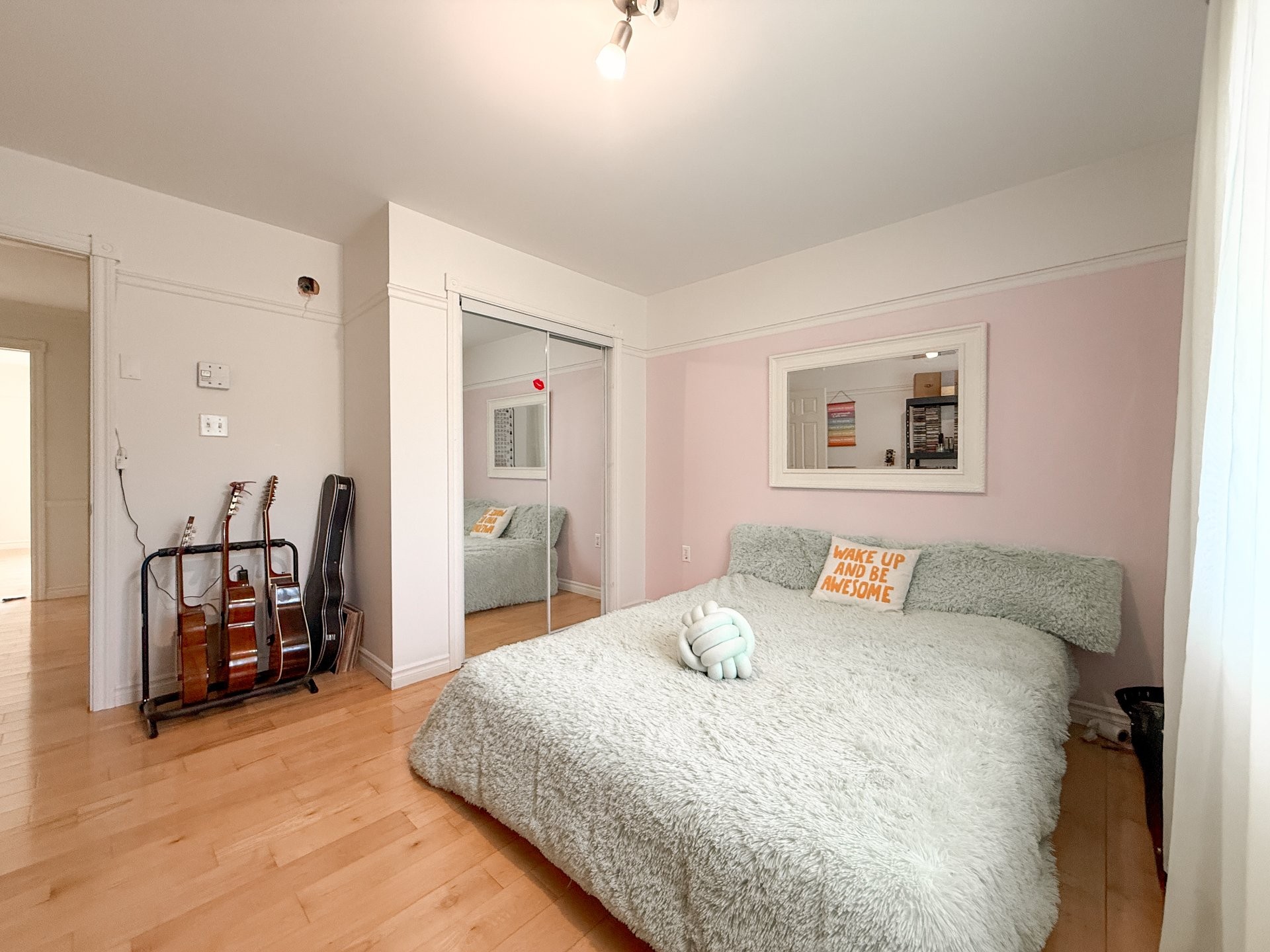 









850


Ch. des Thuyas

,
Shawinigan,




QC
G9R1Y2

