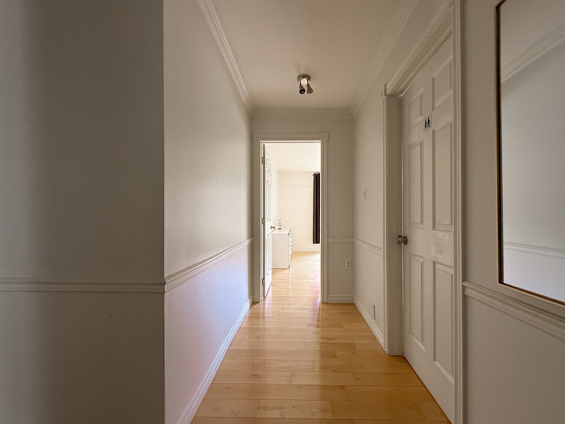 









850


Ch. des Thuyas

,
Shawinigan,




QC
G9R1Y2

