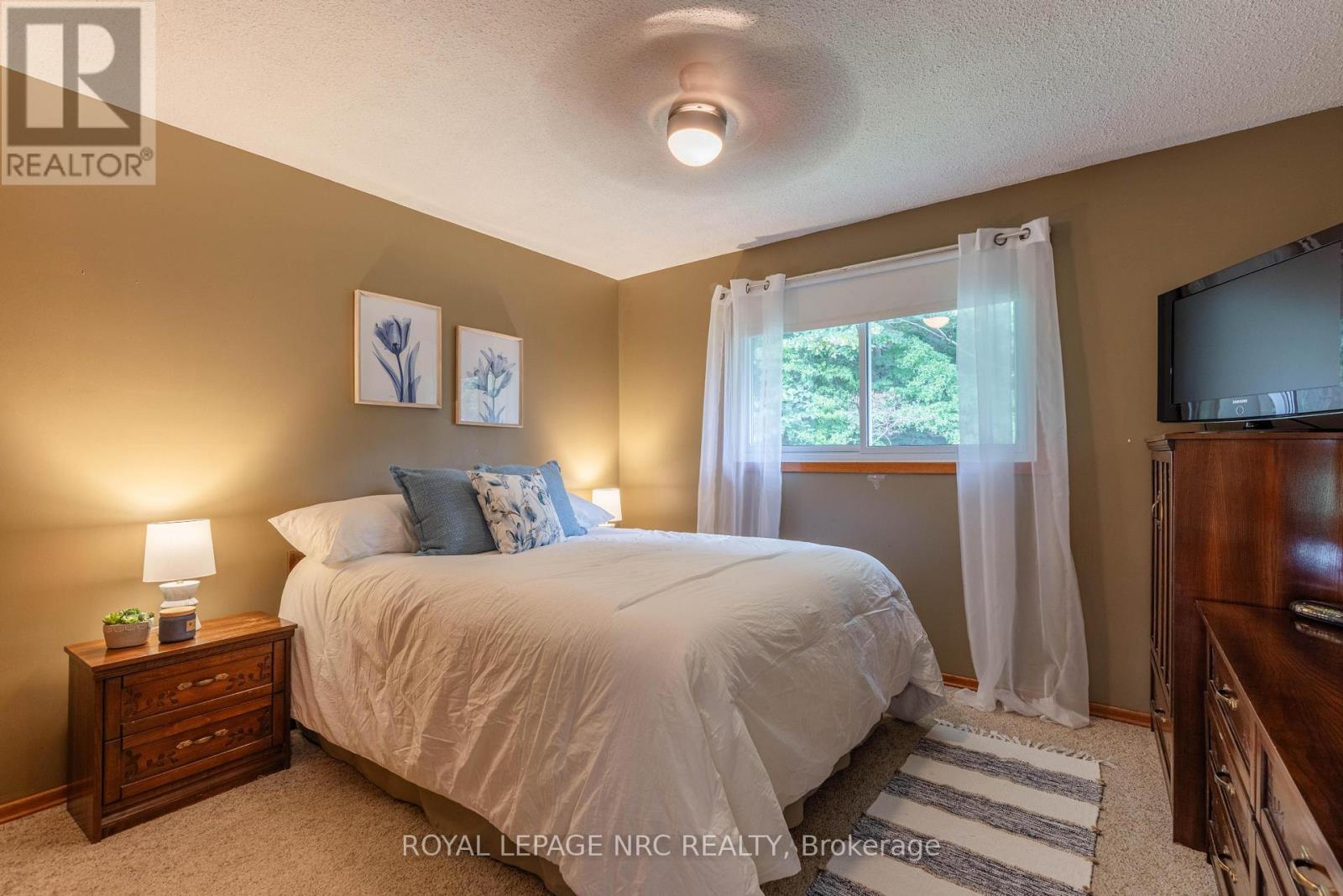 












54038 WILLFORD ROAD

,
Wainfleet (Marshville/Winger),




Ontario
L0S1V0

