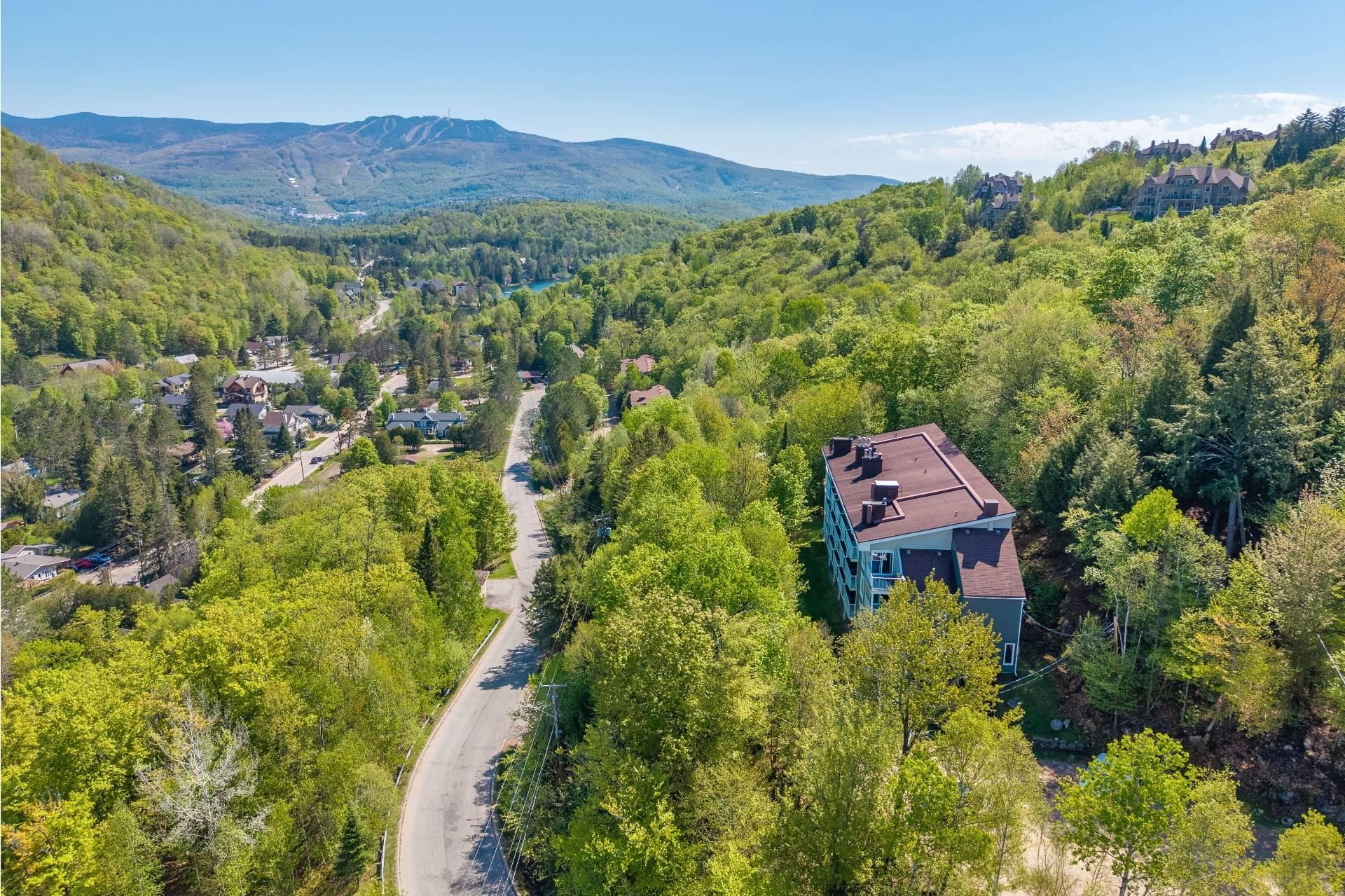 









136


Rue du Mont-Plaisant

, 207,
Mont-Tremblant,




QC
J8E1L2

