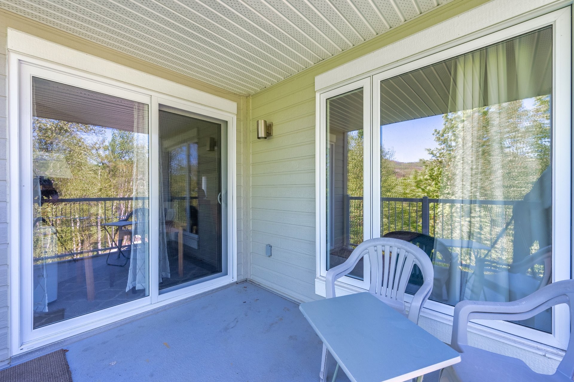 









136


Rue du Mont-Plaisant

, 207,
Mont-Tremblant,




QC
J8E1L2

