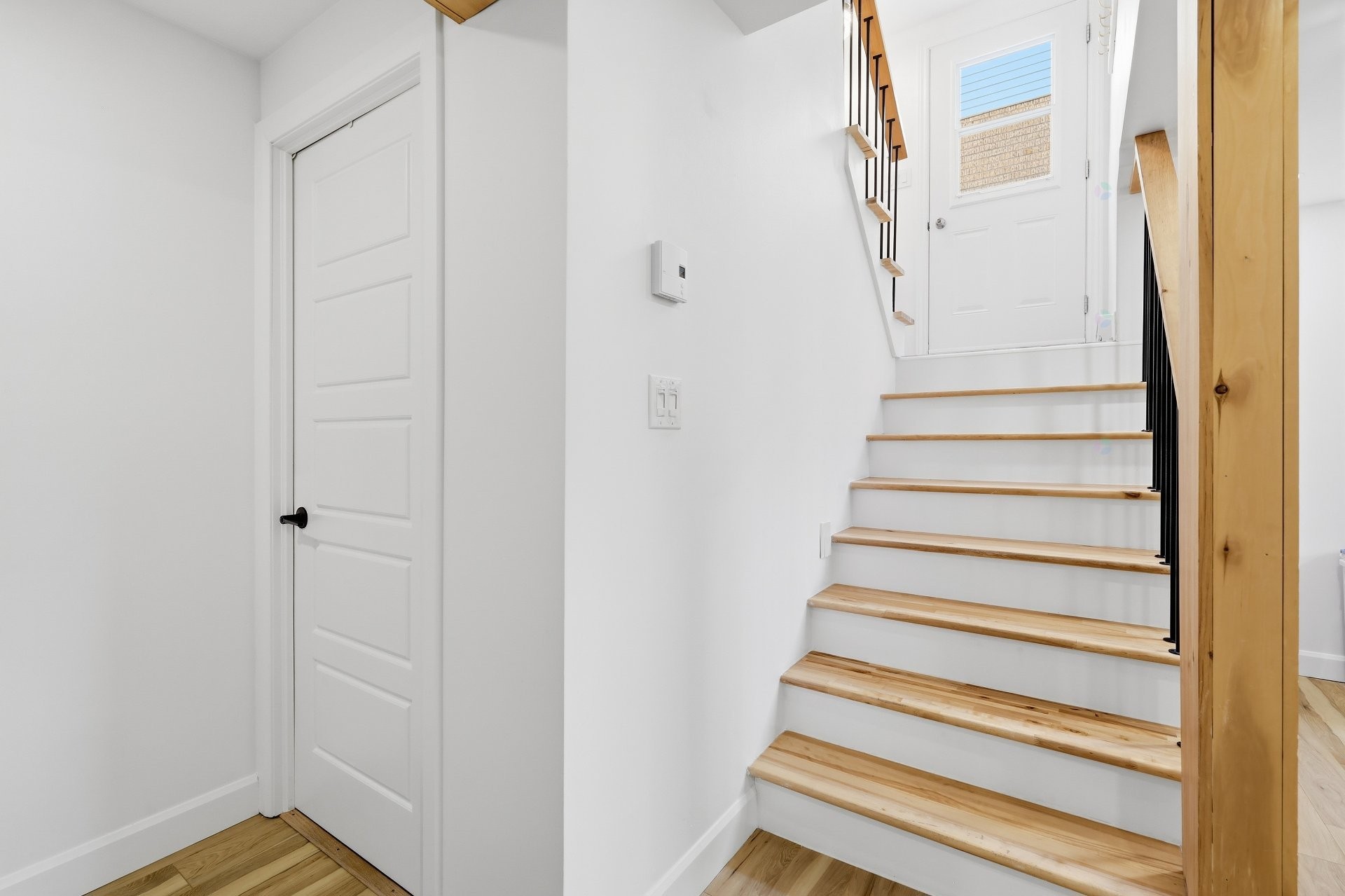









4925


Boul. Davis

,
Longueuil (Saint-Hubert),




QC
J3Y8K1

