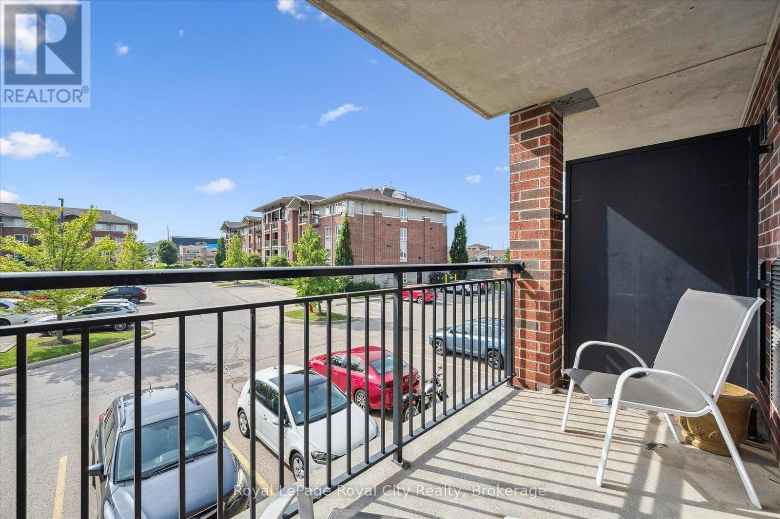 












212 - 37 GOODWIN DRIVE

,
Guelph (Pineridge/Westminster Woods),




Ontario
N1L0E6

