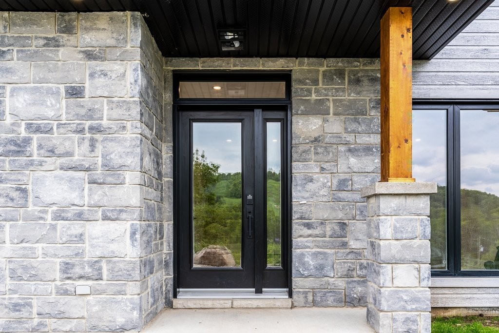 









64


Rue de Sarajevo

,
Cantley,




QC
J8V3B2

