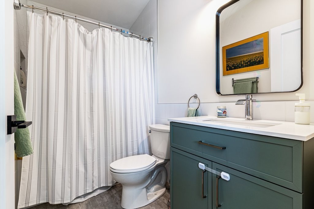 









64


Rue de Sarajevo

,
Cantley,




QC
J8V3B2


