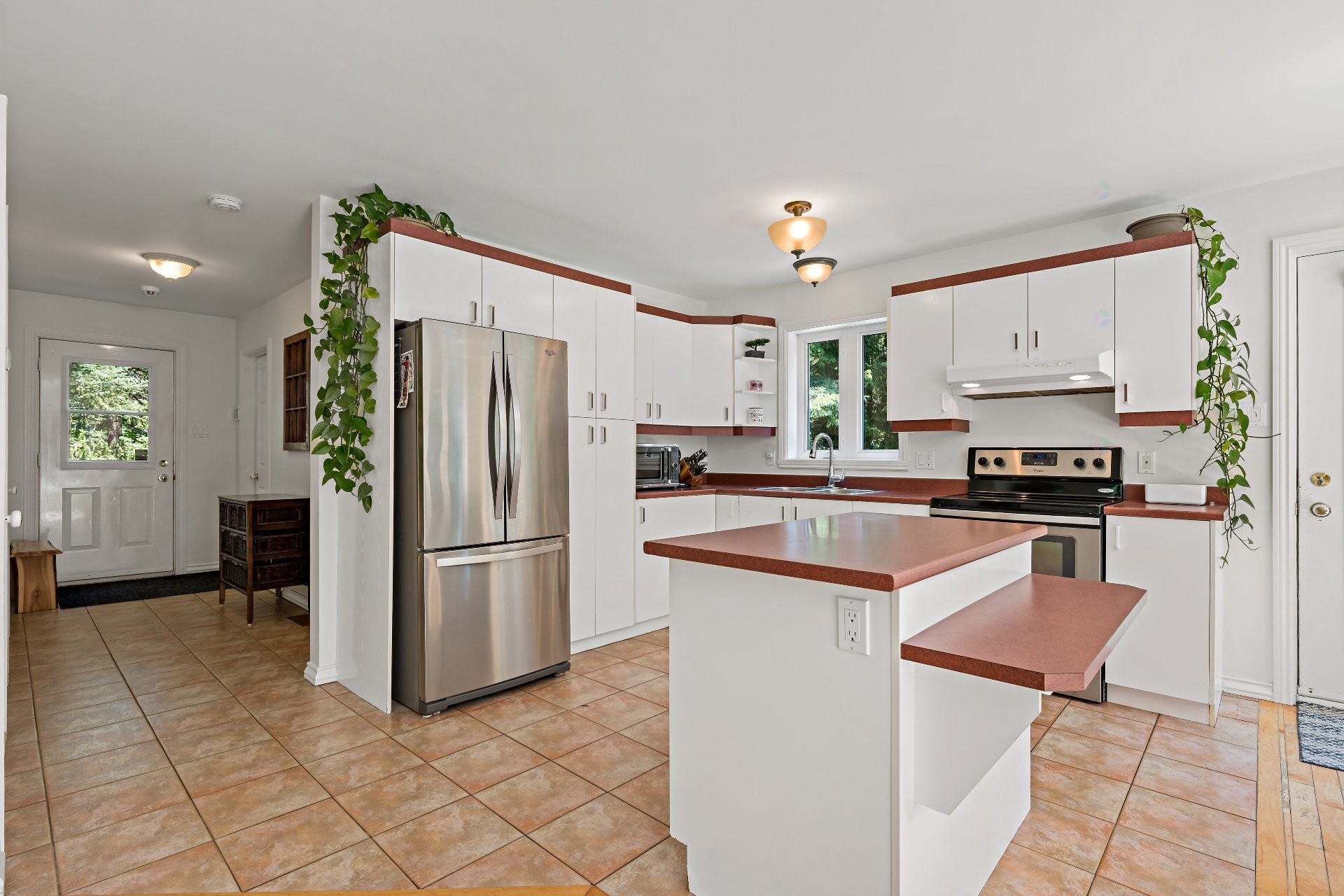 









760


Ch. de la Forêt-Noire

,
Mont-Tremblant,




QC
J8E2N7

