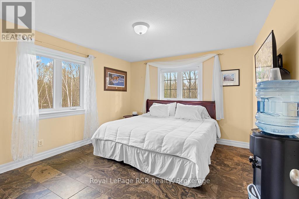 












758335 GIRL GUIDE ROAD

,
Georgian Bluffs,




Ontario
N4K5N7

