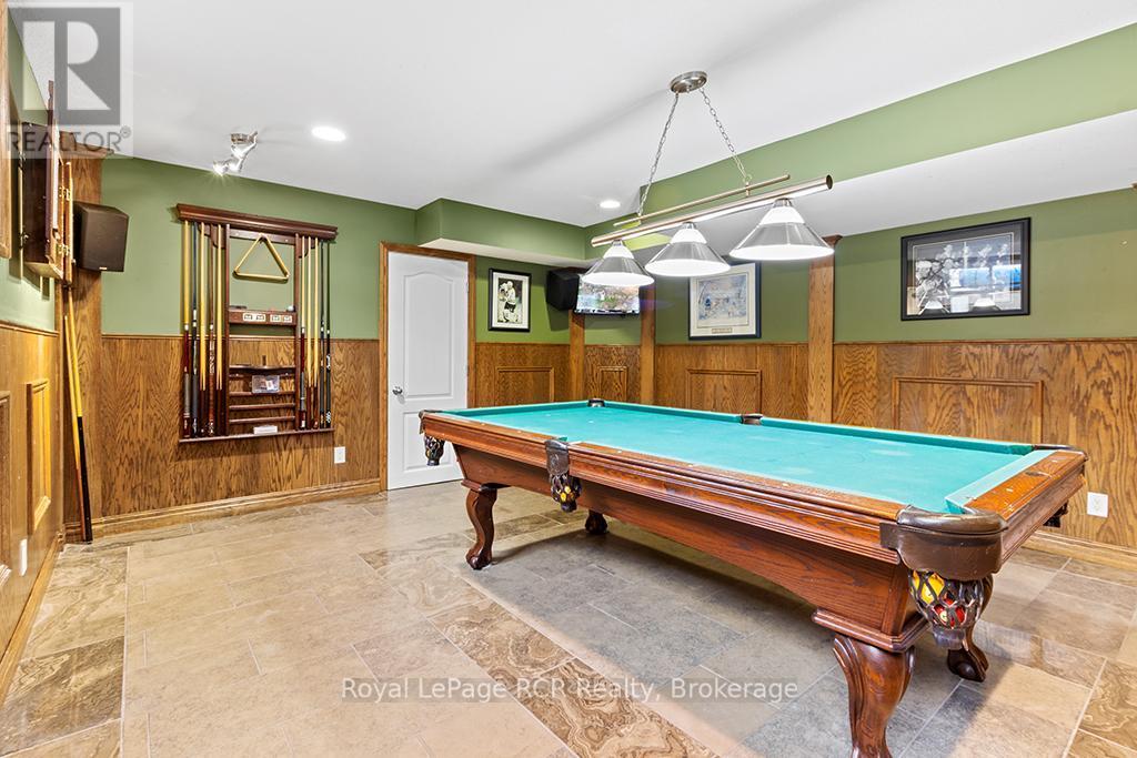












758335 GIRL GUIDE ROAD

,
Georgian Bluffs,




Ontario
N4K5N7

