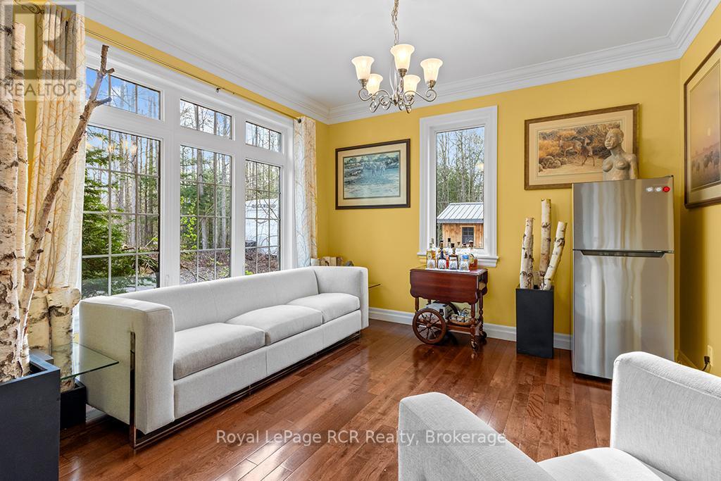 












758335 GIRL GUIDE ROAD

,
Georgian Bluffs,




Ontario
N4K5N7

