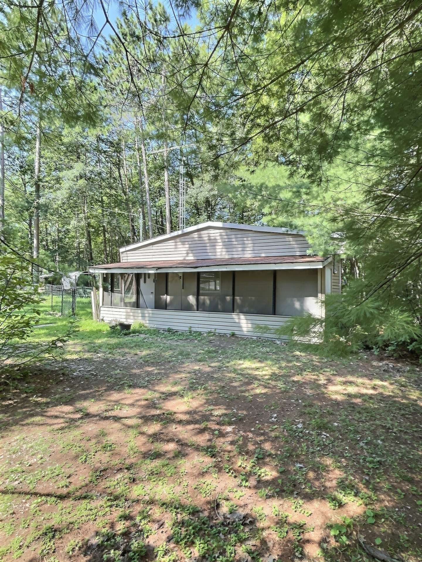 









342C


Ch. de Sand Bay

,
Clarendon,




QC
J0X2Y0


