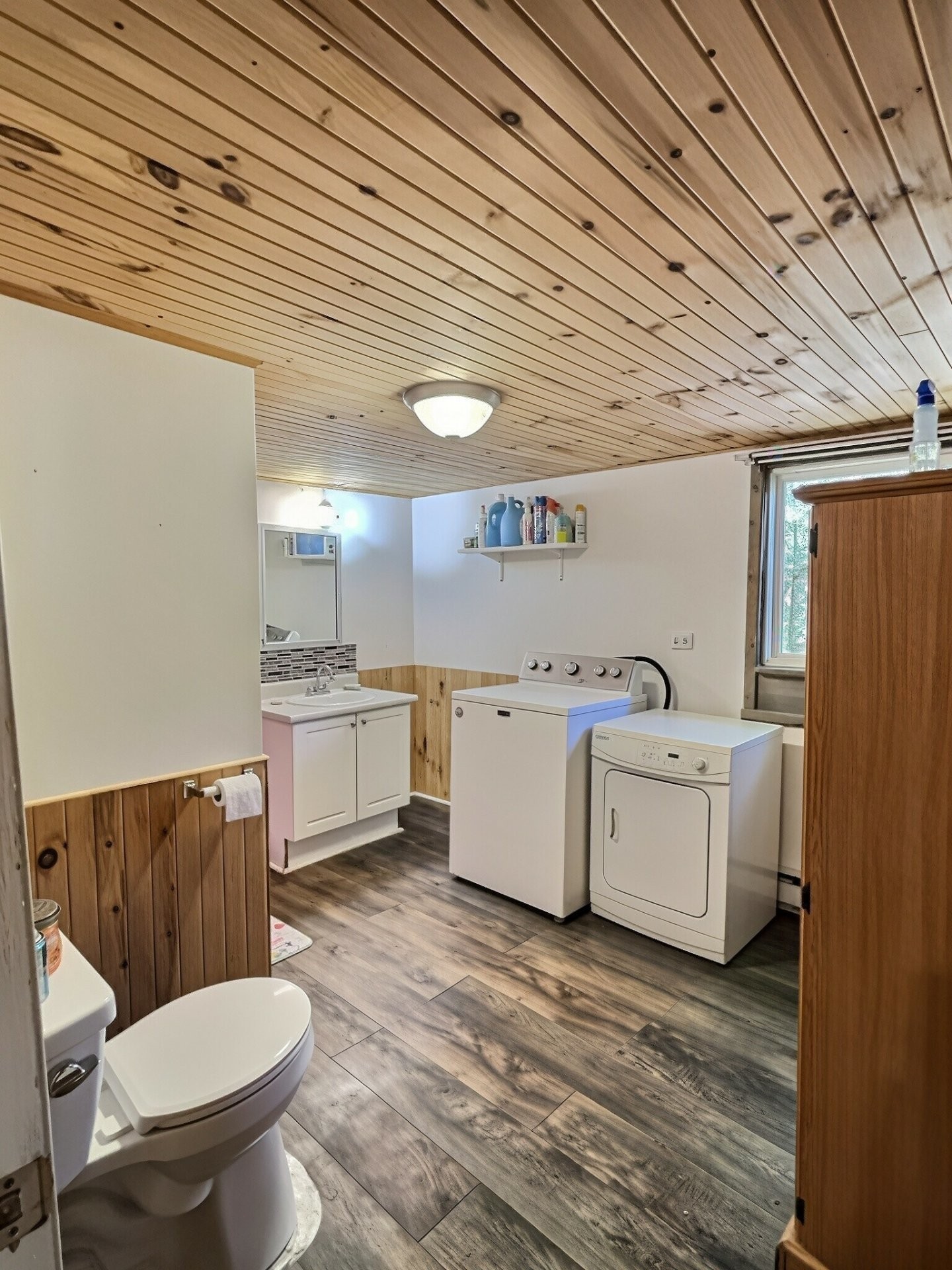 









342C


Ch. de Sand Bay

,
Clarendon,




QC
J0X2Y0

