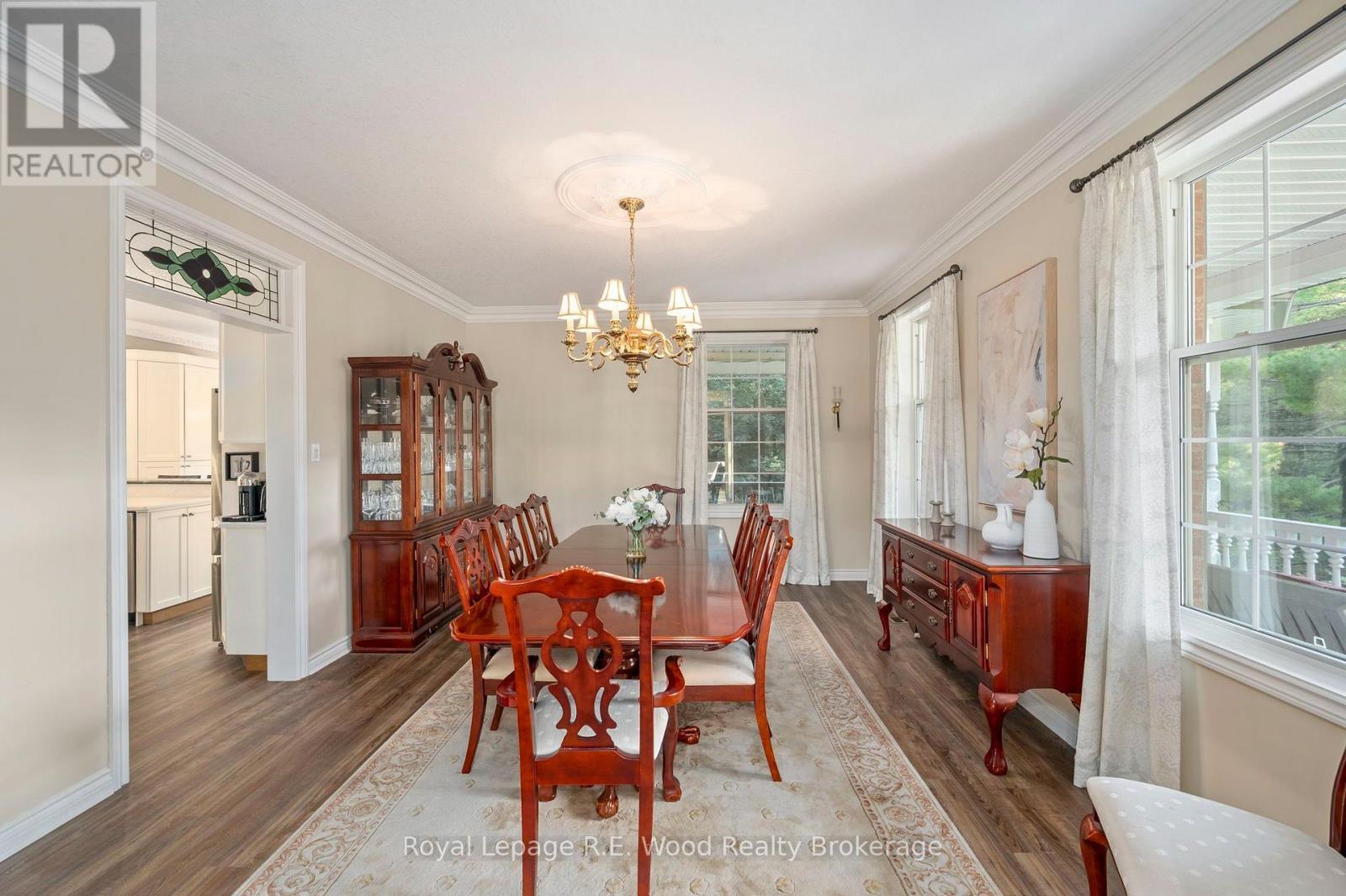












7335 PACK ROAD

,
London South (South V),




Ontario
N6P1P5

