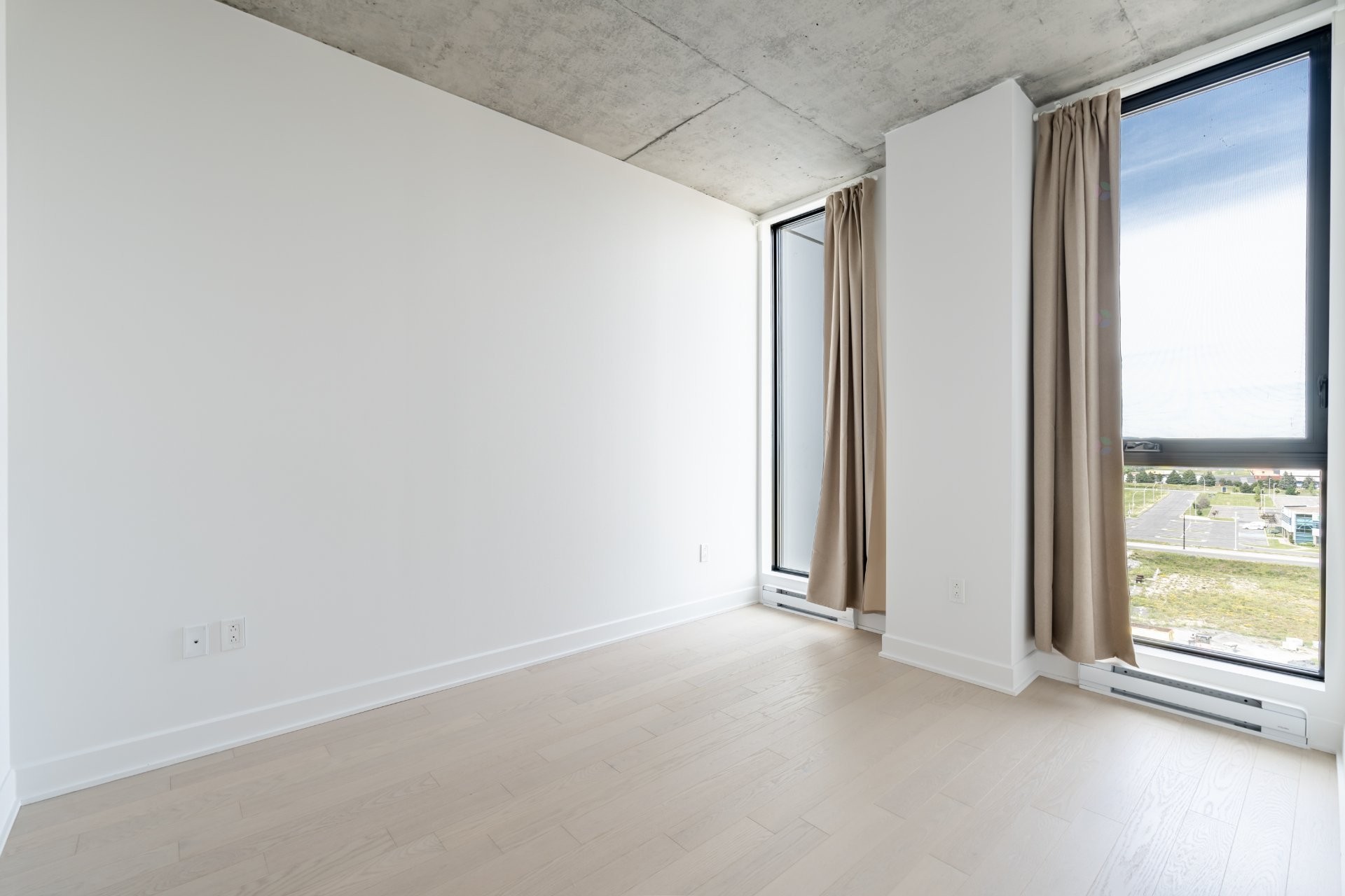 









505


Rue de l'Escale

, 929,
Brossard,




QC
J4Z0T3

