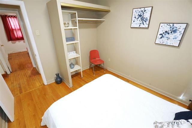 









31


Moore

AVE,
Winnipeg,




MB
R2M 3S3

