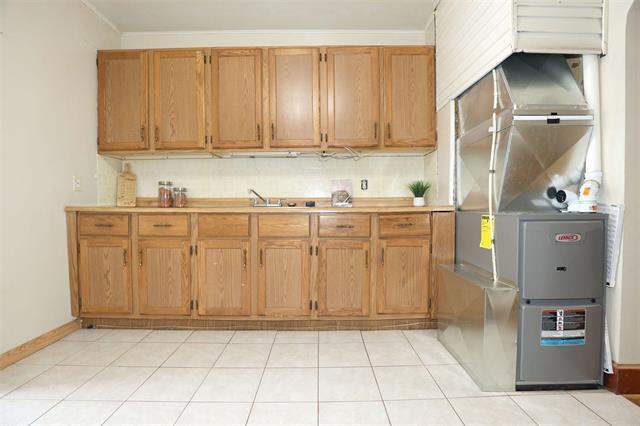 









31


Moore

AVE,
Winnipeg,




MB
R2M 3S3

