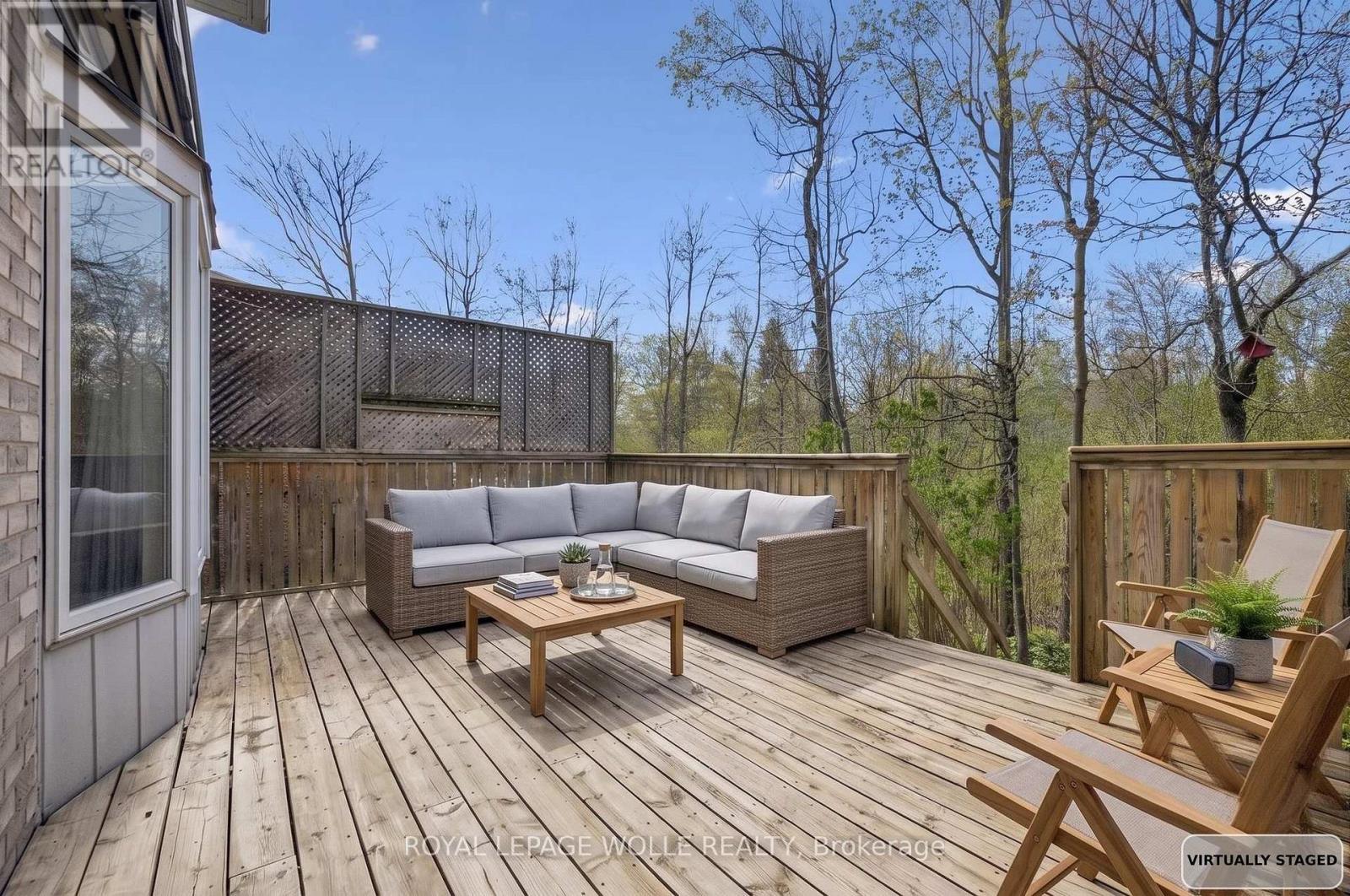 












363 NORTHLAKE DRIVE

,
Waterloo,




Ontario
N2V1W6

