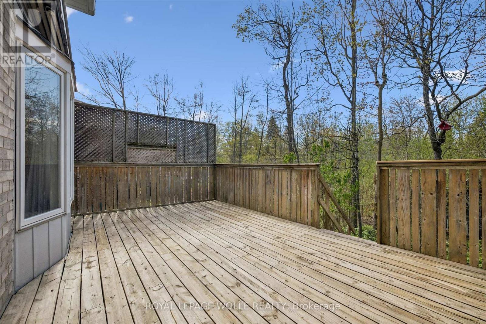












363 NORTHLAKE DRIVE

,
Waterloo,




Ontario
N2V1W6


