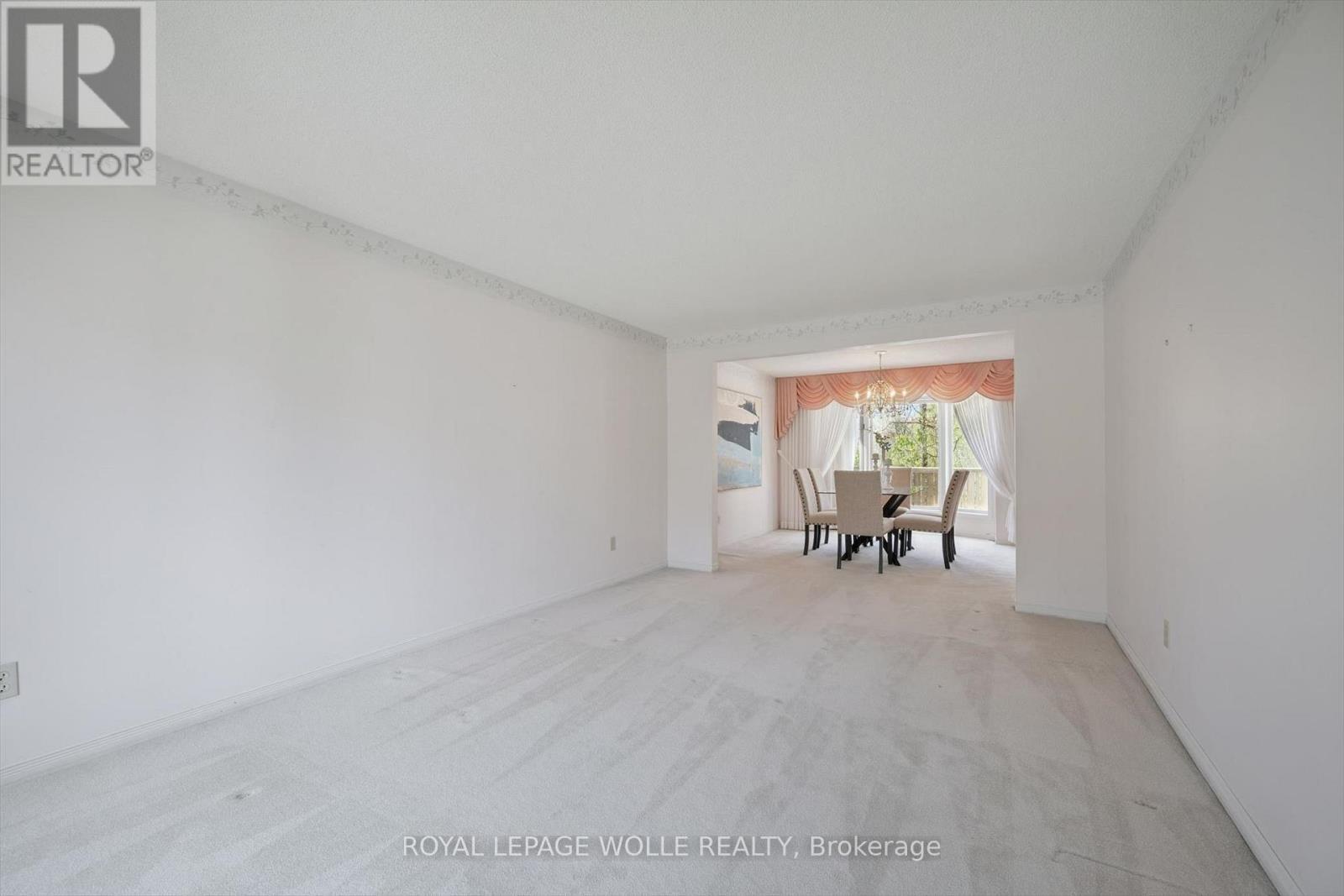












363 NORTHLAKE DRIVE

,
Waterloo,




Ontario
N2V1W6

