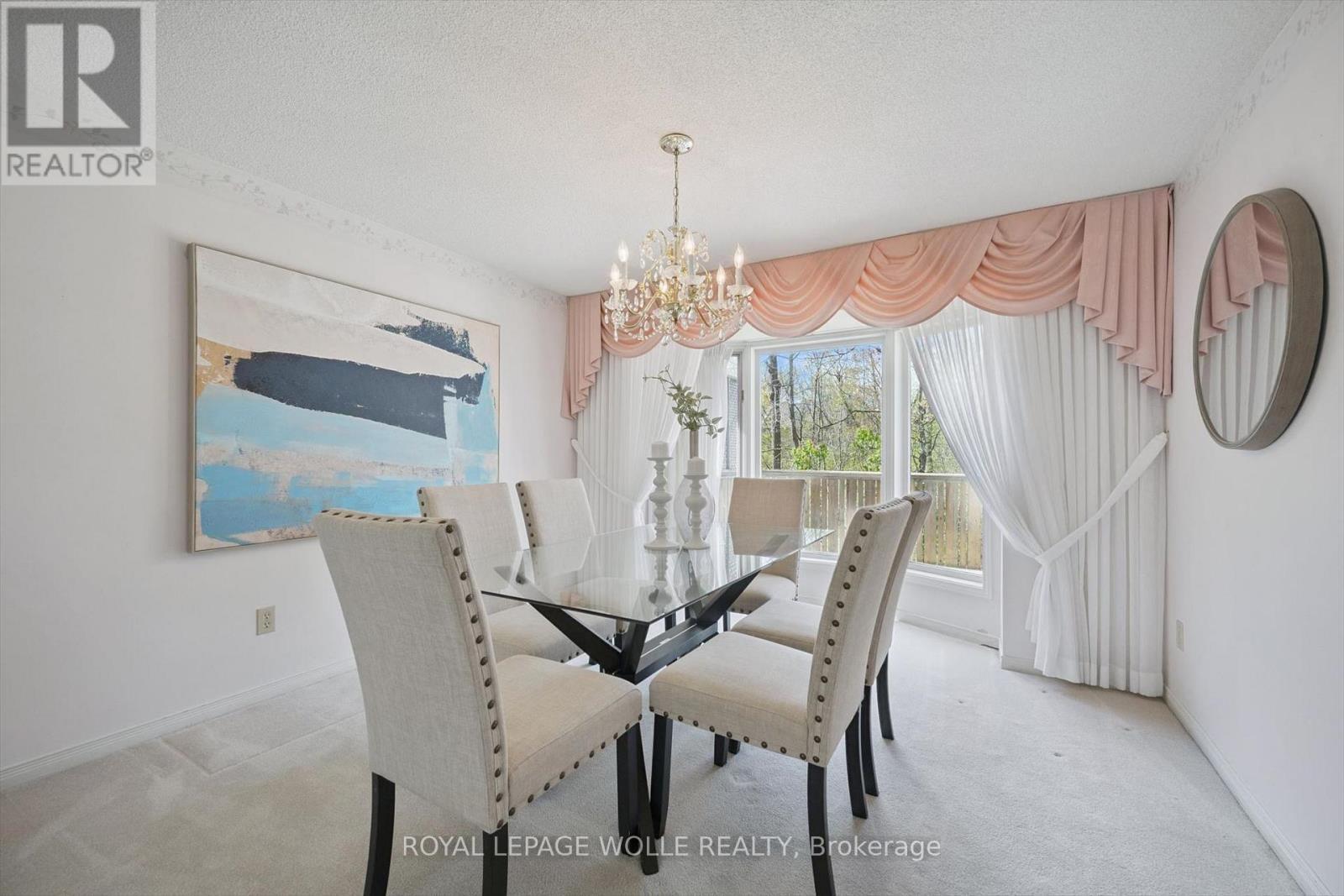 












363 NORTHLAKE DRIVE

,
Waterloo,




Ontario
N2V1W6

