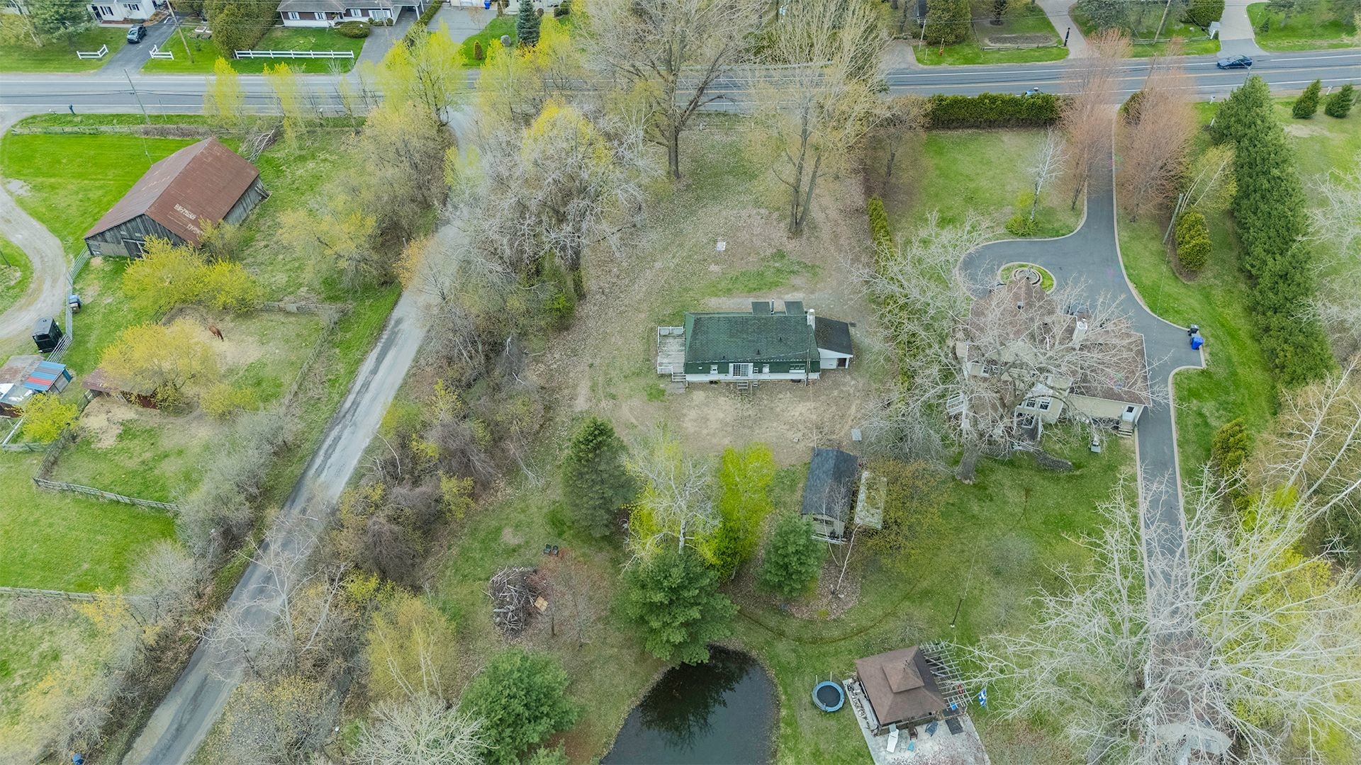 









8431


Route Marie-Victorin

,
Contrecoeur,




QC
J0L1C0

