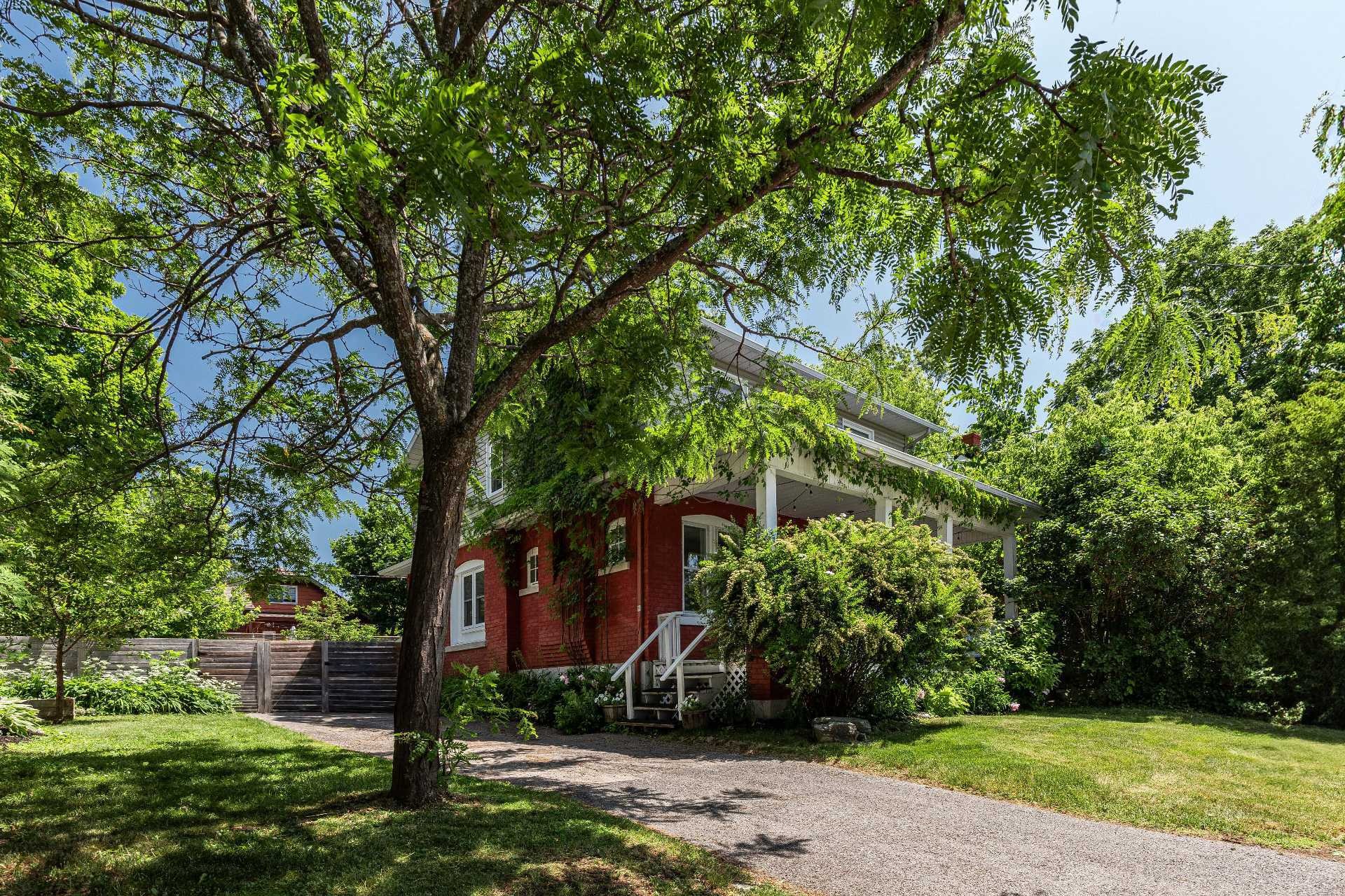 









432


Rue Parker

,
Gatineau (Aylmer),




QC
J9H4P7

