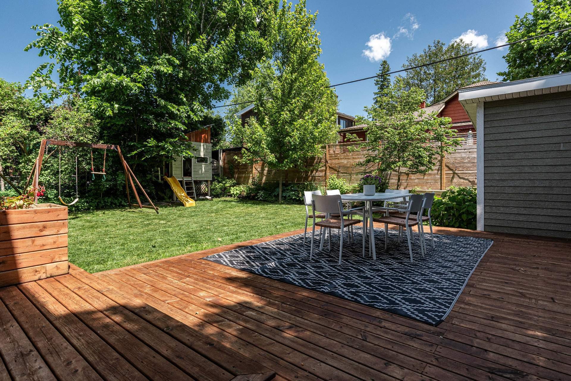 









432


Rue Parker

,
Gatineau (Aylmer),




QC
J9H4P7

