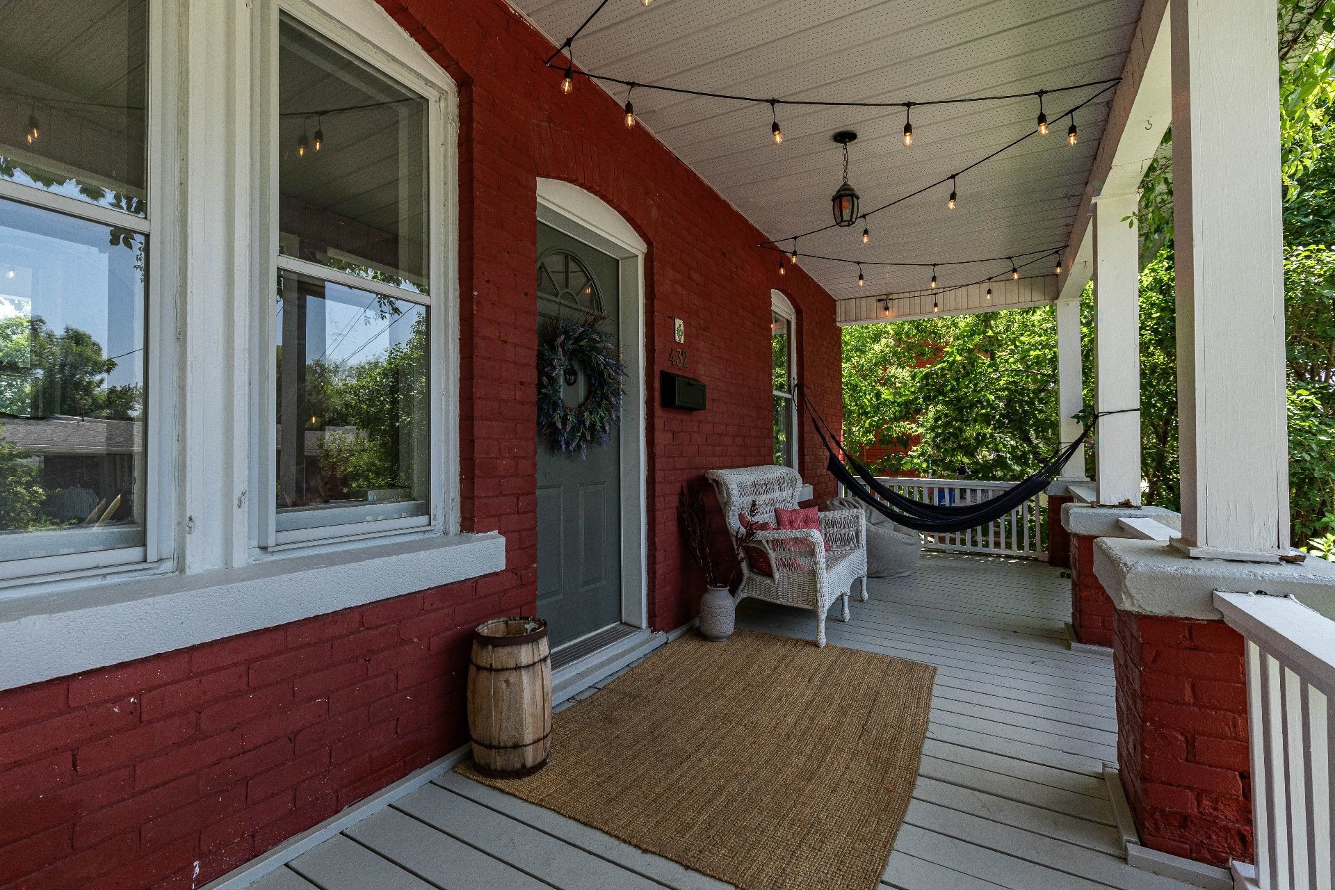 









432


Rue Parker

,
Gatineau (Aylmer),




QC
J9H4P7

