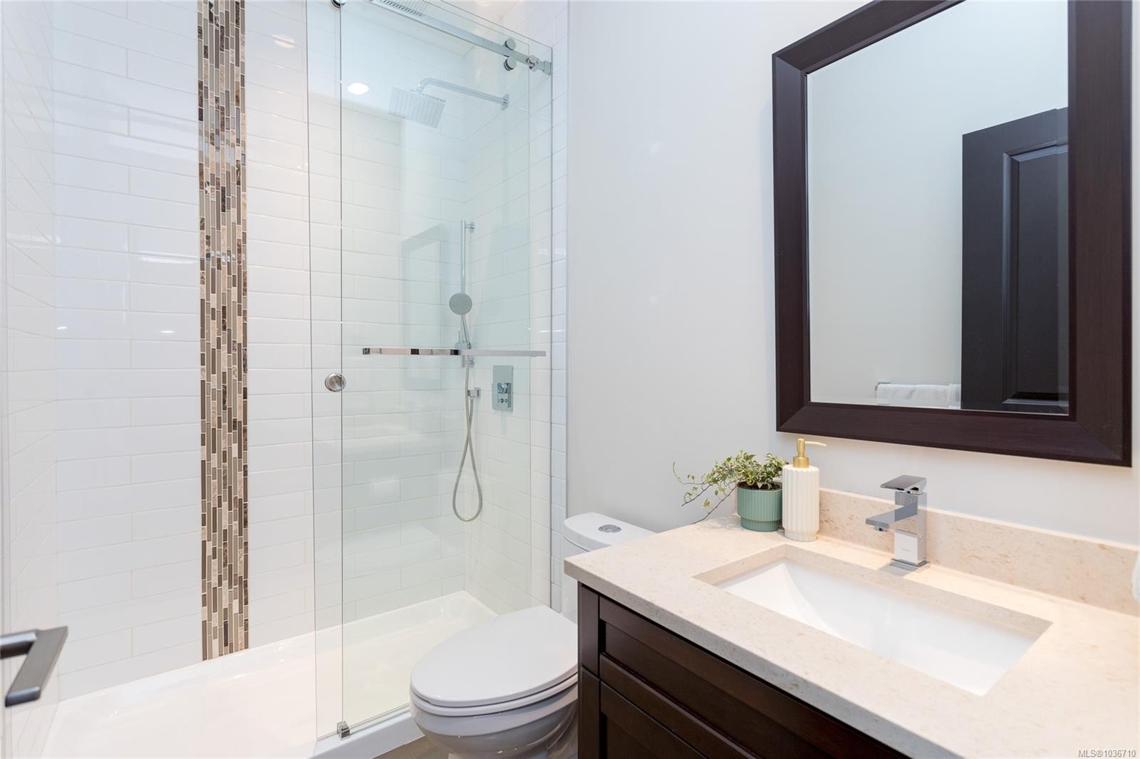 









2044


Rivers

Crossing,
Highlands,




BC
V9B 0S6


