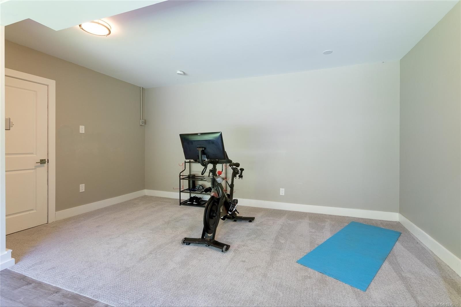 









2044


Rivers

Crossing,
Highlands,




BC
V9B 0S6

