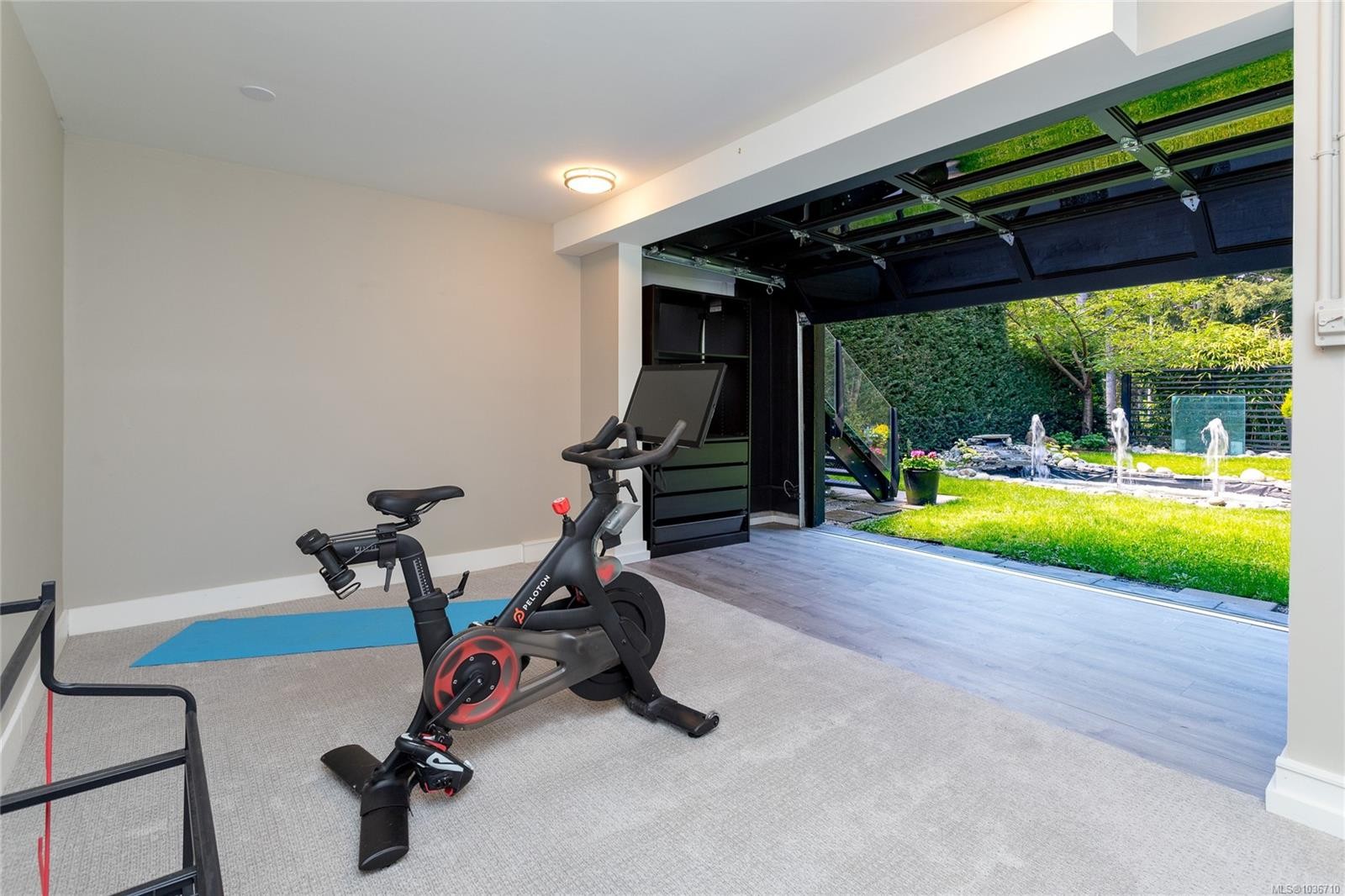 









2044


Rivers

Crossing,
Highlands,




BC
V9B 0S6

