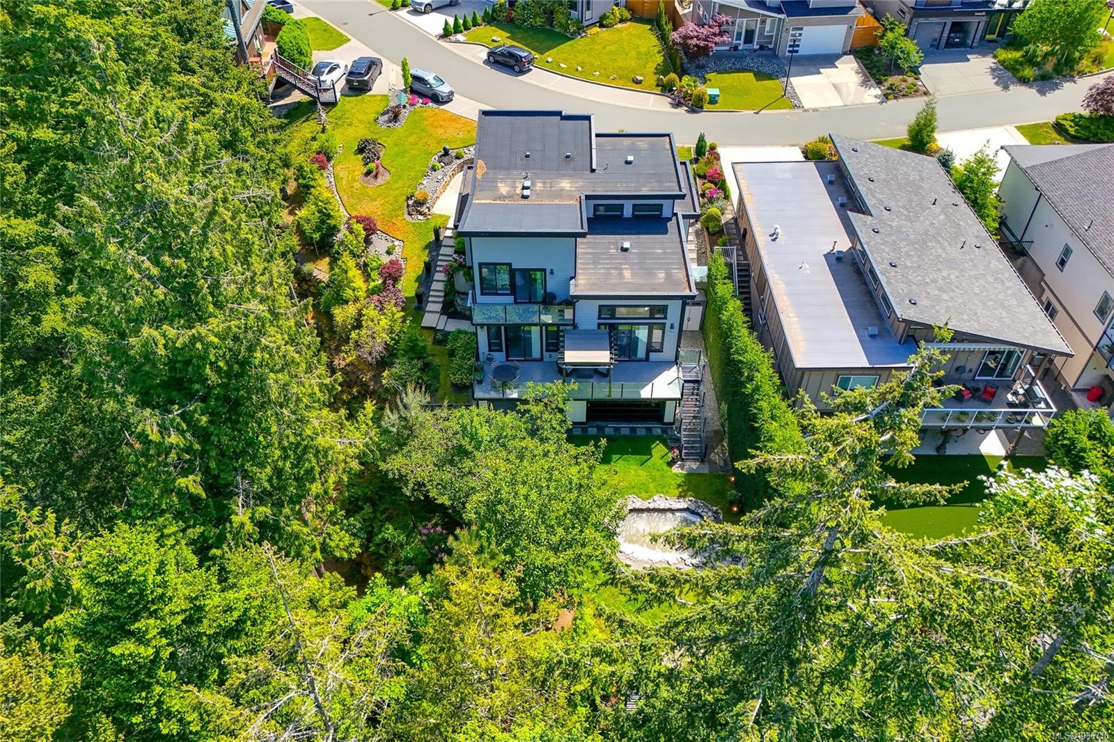 









2044


Rivers

Crossing,
Highlands,




BC
V9B 0S6

