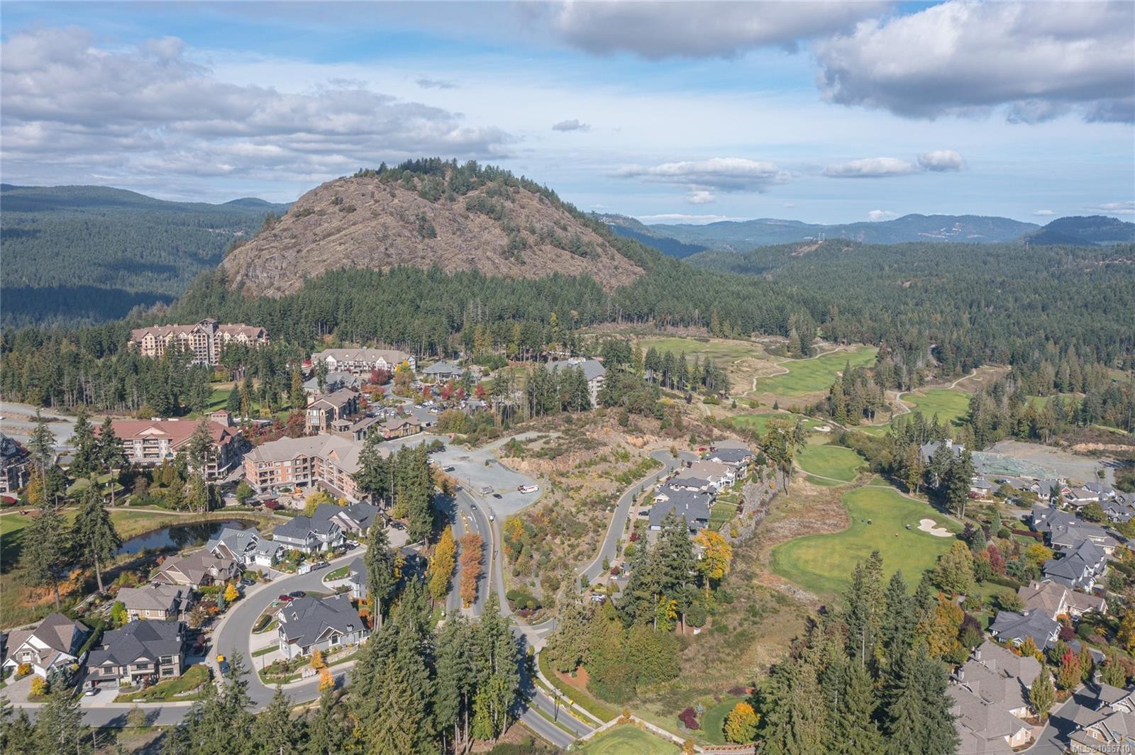 









2044


Rivers

Crossing,
Highlands,




BC
V9B 0S6

