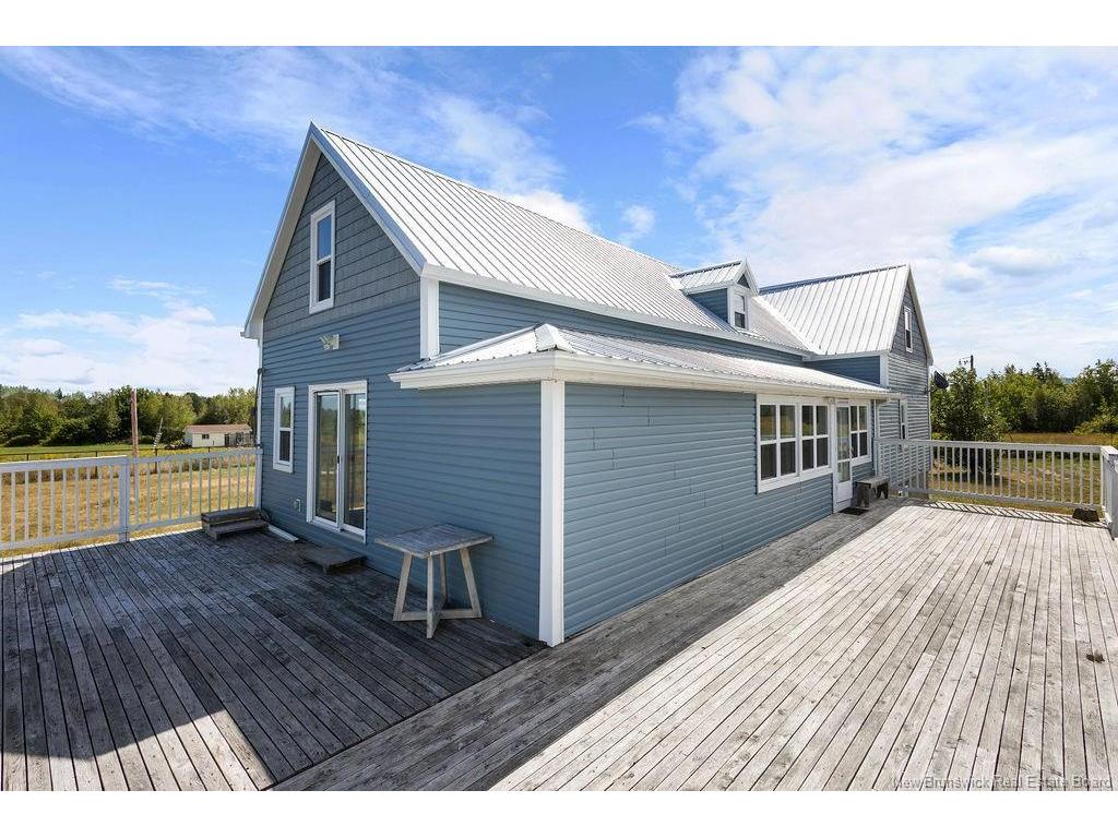 









70


Sullivan Road

,
Kouchibouguac,







NB
E4X 1L7

