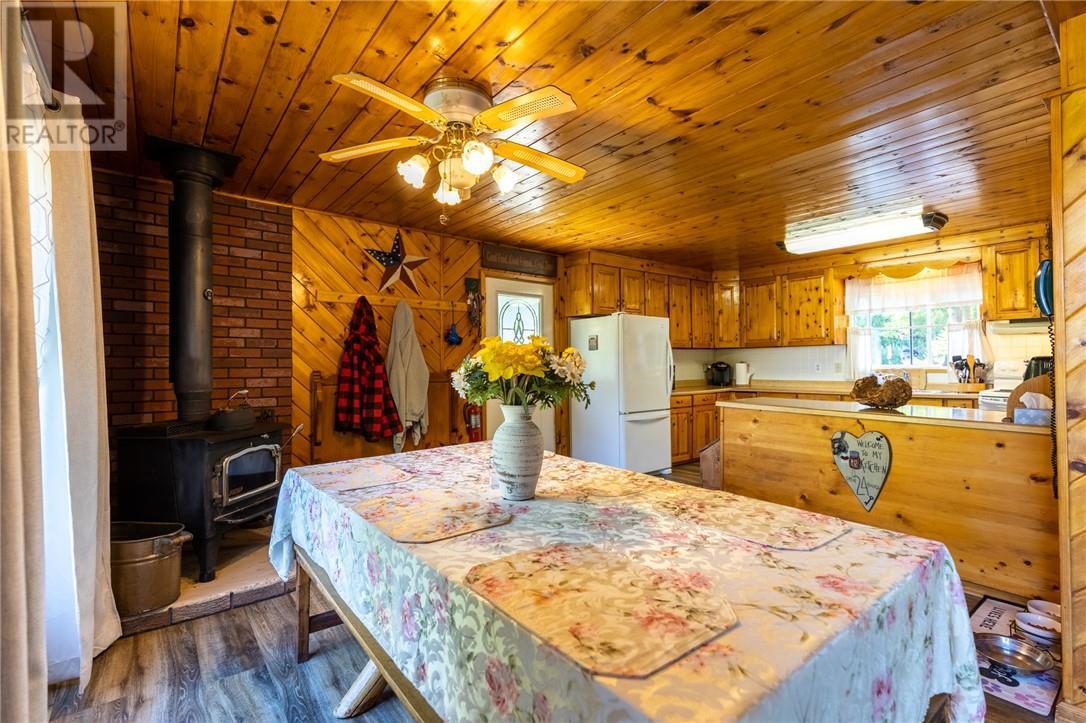 












75 Holmes Street

,
Spring Bay, Manitoulin Island,




Ontario
P0P2B0

