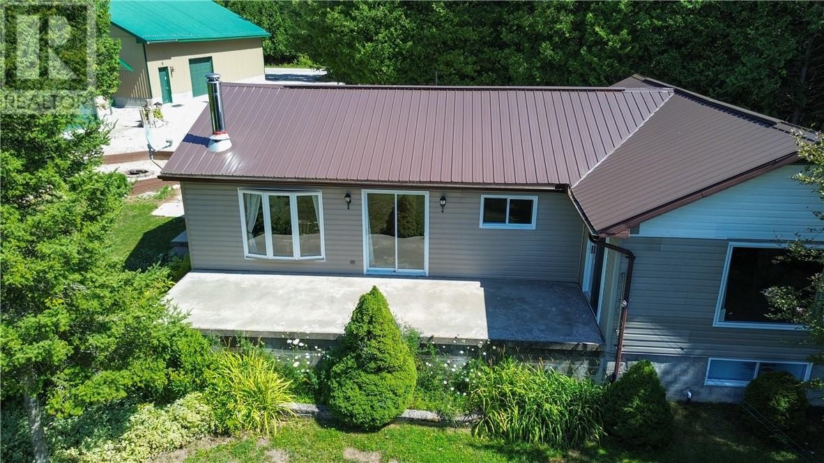 












75 Holmes Street

,
Spring Bay, Manitoulin Island,




Ontario
P0P2B0

