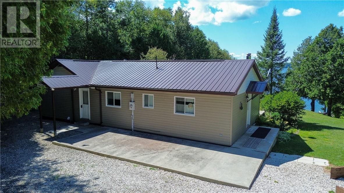 












75 Holmes Street

,
Spring Bay, Manitoulin Island,




Ontario
P0P2B0

