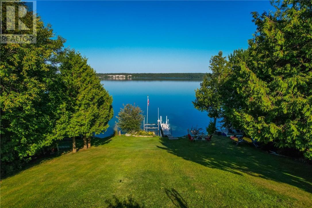 












75 Holmes Street

,
Spring Bay, Manitoulin Island,




Ontario
P0P2B0

