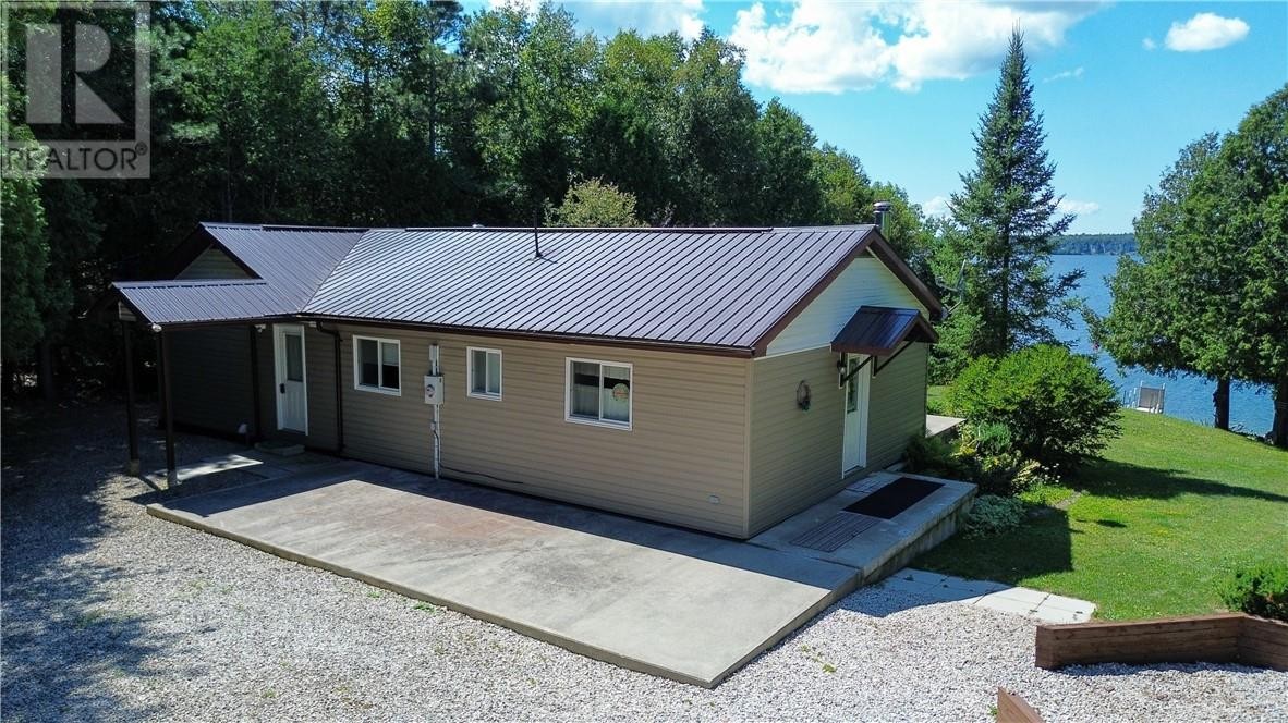 












75 Holmes Street

,
Spring Bay, Manitoulin Island,




Ontario
P0P2B0

