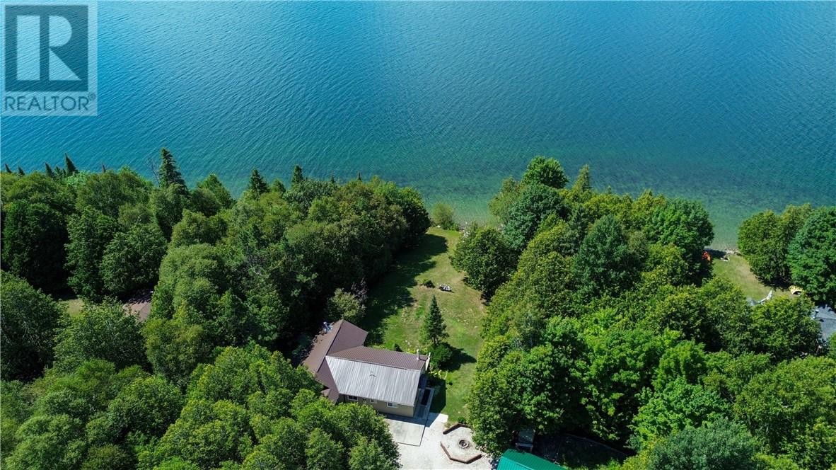 












75 Holmes Street

,
Spring Bay, Manitoulin Island,




Ontario
P0P2B0

