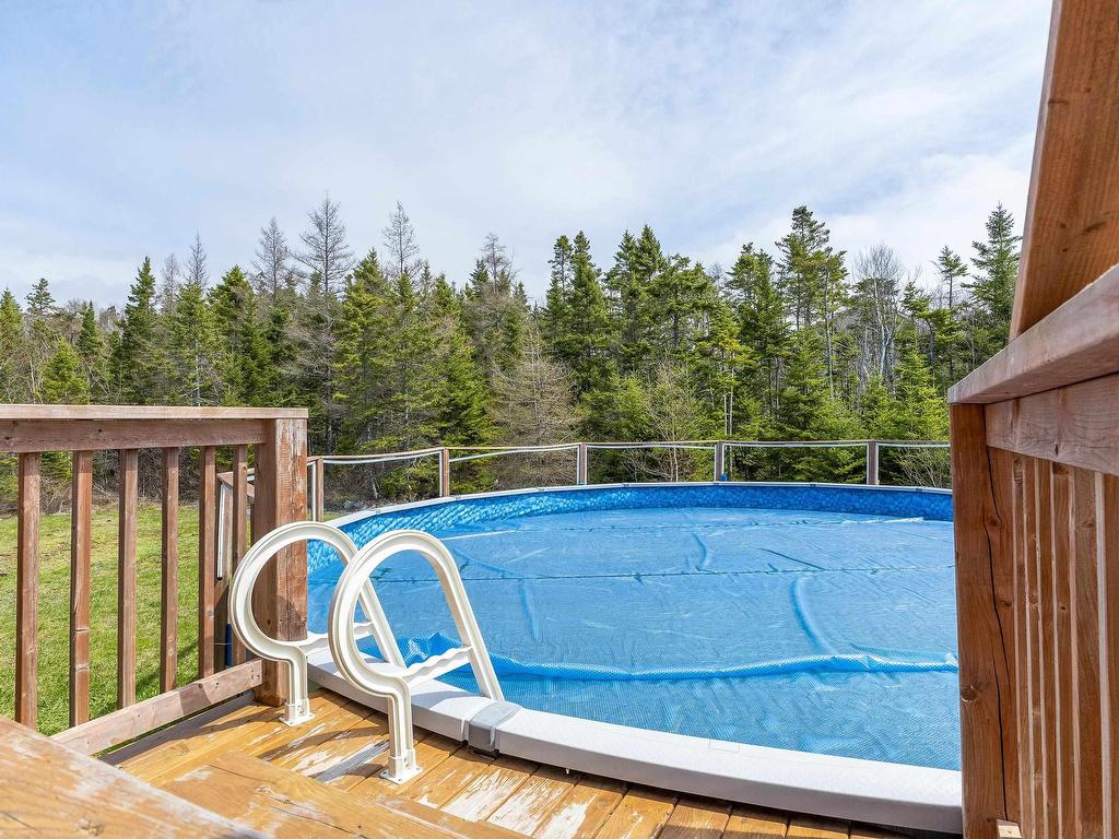 












16 Morgan Drive

,
Lawrencetown,




NS
B2Z 1V6

