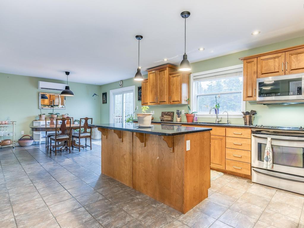 












16 Morgan Drive

,
Lawrencetown,




NS
B2Z 1V6


