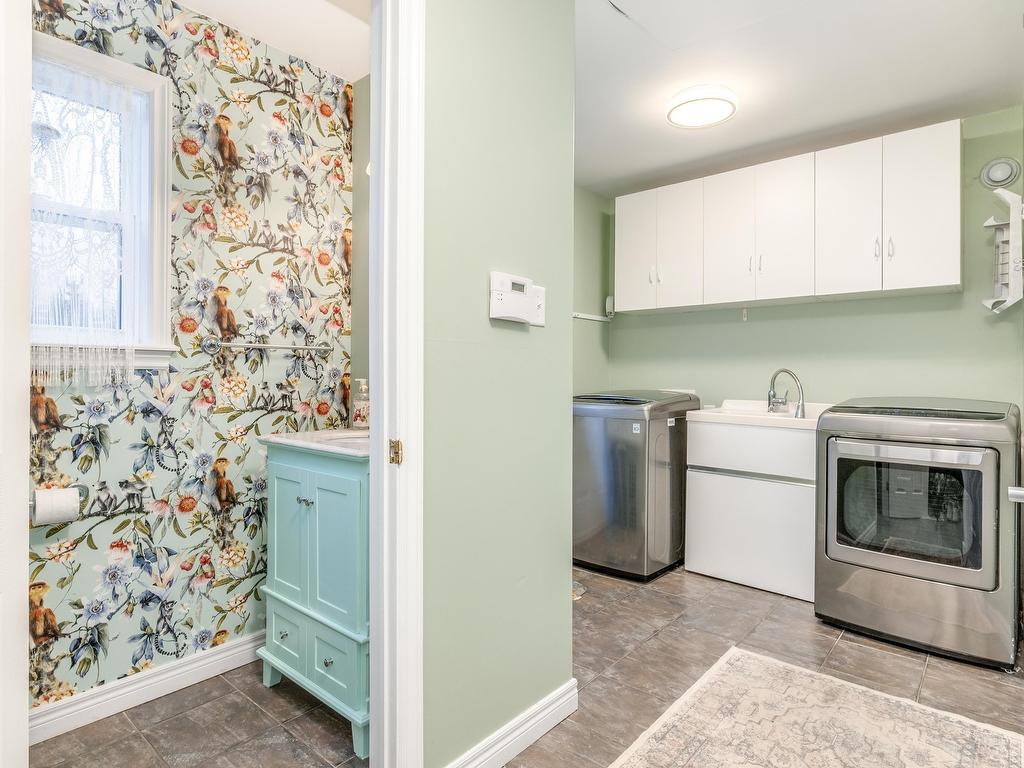 












16 Morgan Drive

,
Lawrencetown,




NS
B2Z 1V6

