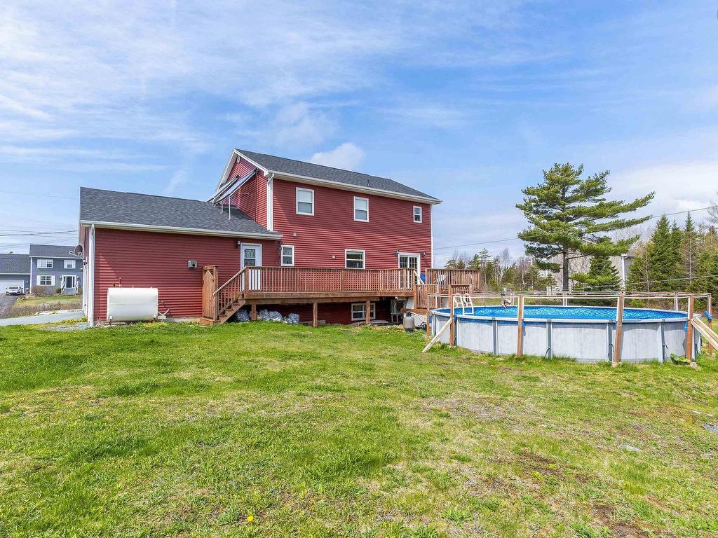 












16 Morgan Drive

,
Lawrencetown,




NS
B2Z 1V6

