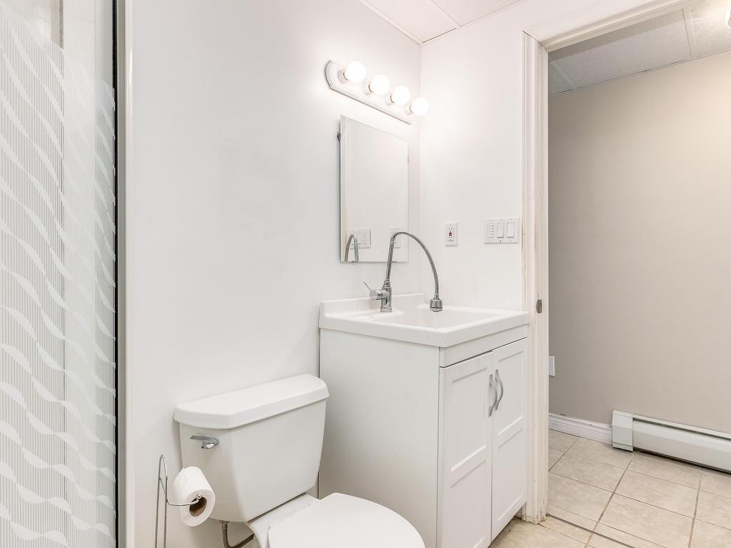 












16 Morgan Drive

,
Lawrencetown,




NS
B2Z 1V6

