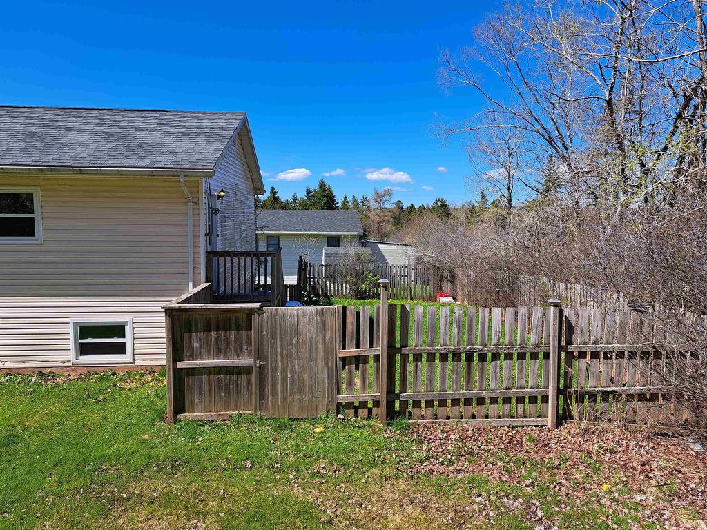 












A & B 29 Schirra Close

,
Truro,




NS
B2N 5X8

