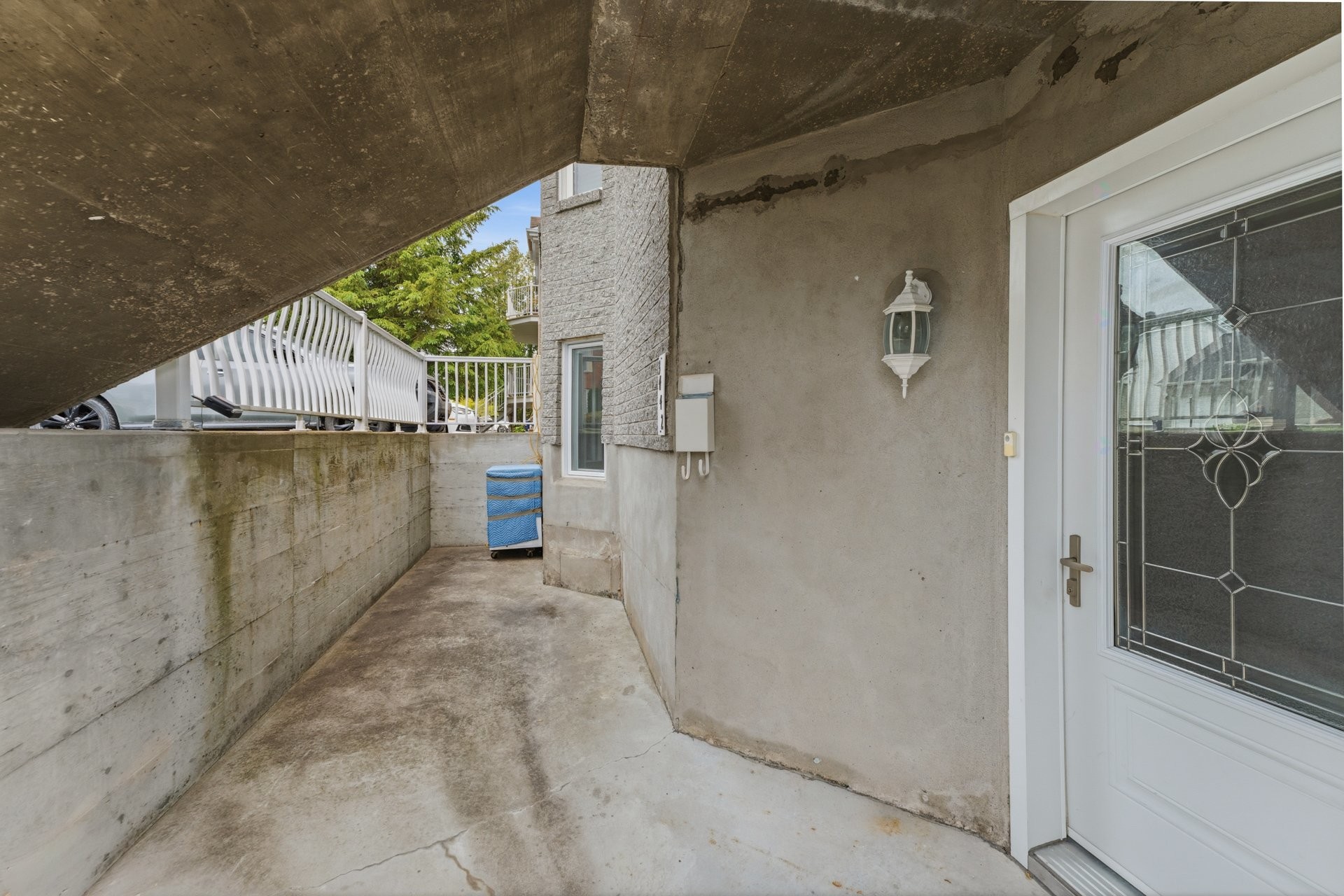









3442

 - 3446


Rue Édith

,
Laval (Chomedey),




QC
H7P9Z7

