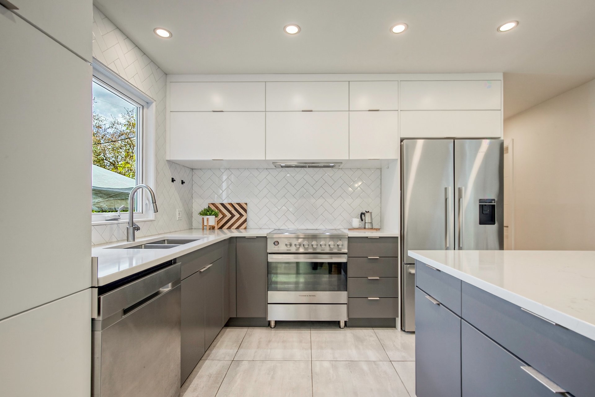 









1120


Rue Dolbeau

,
Saint-Bruno-de-Montarville,




QC
J3V4J5

