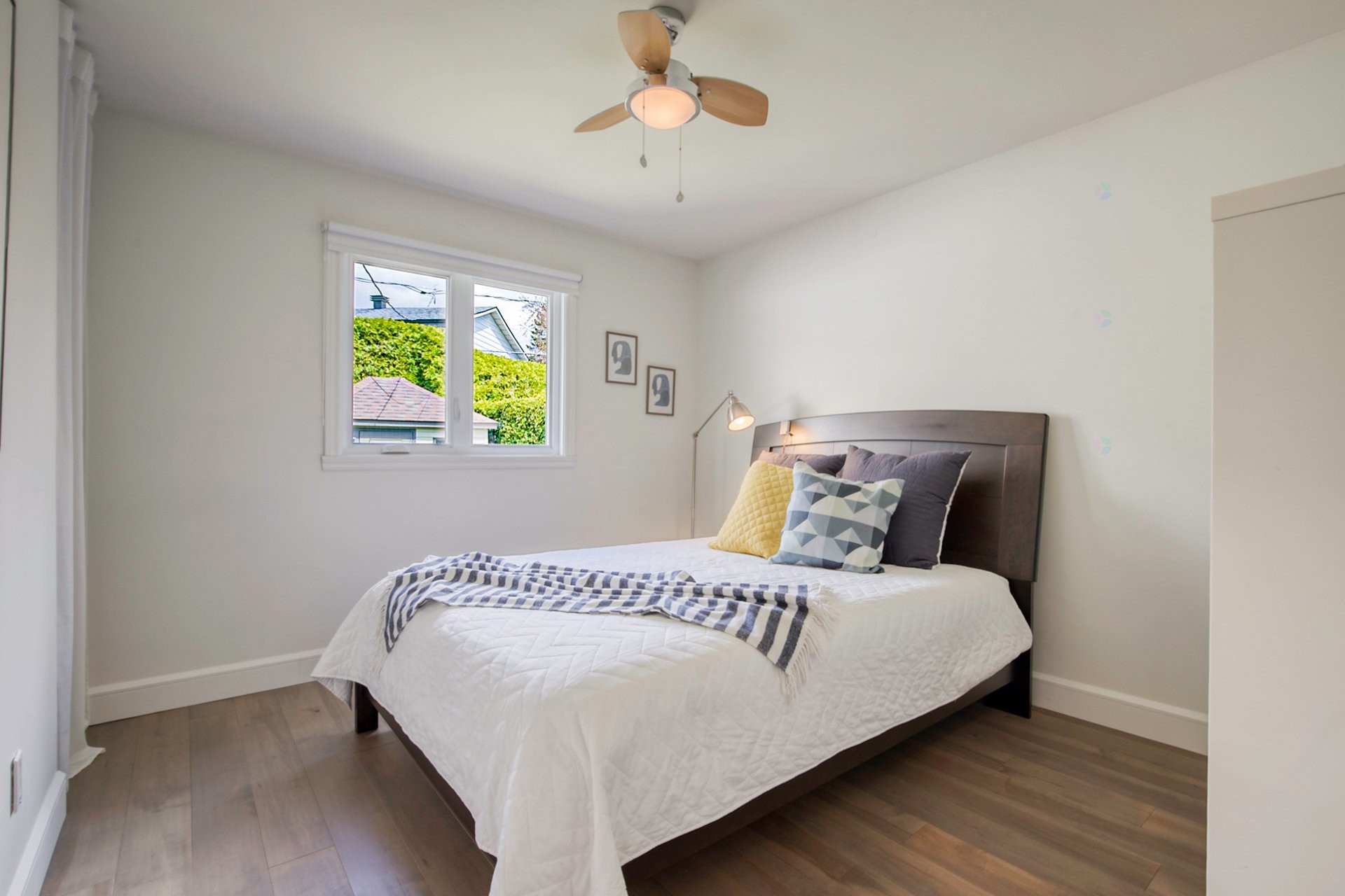 









1120


Rue Dolbeau

,
Saint-Bruno-de-Montarville,




QC
J3V4J5

