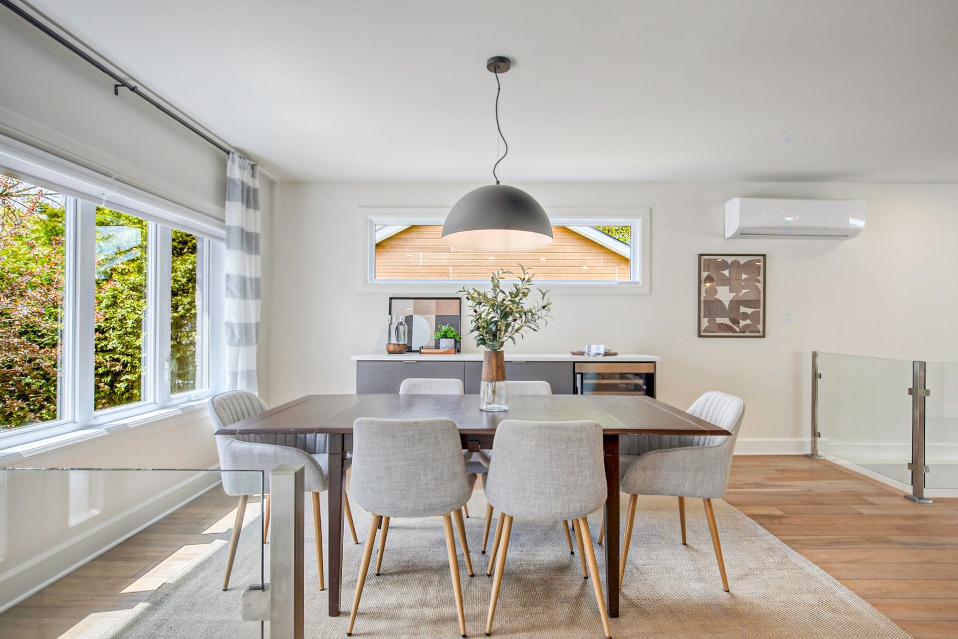 









1120


Rue Dolbeau

,
Saint-Bruno-de-Montarville,




QC
J3V4J5


