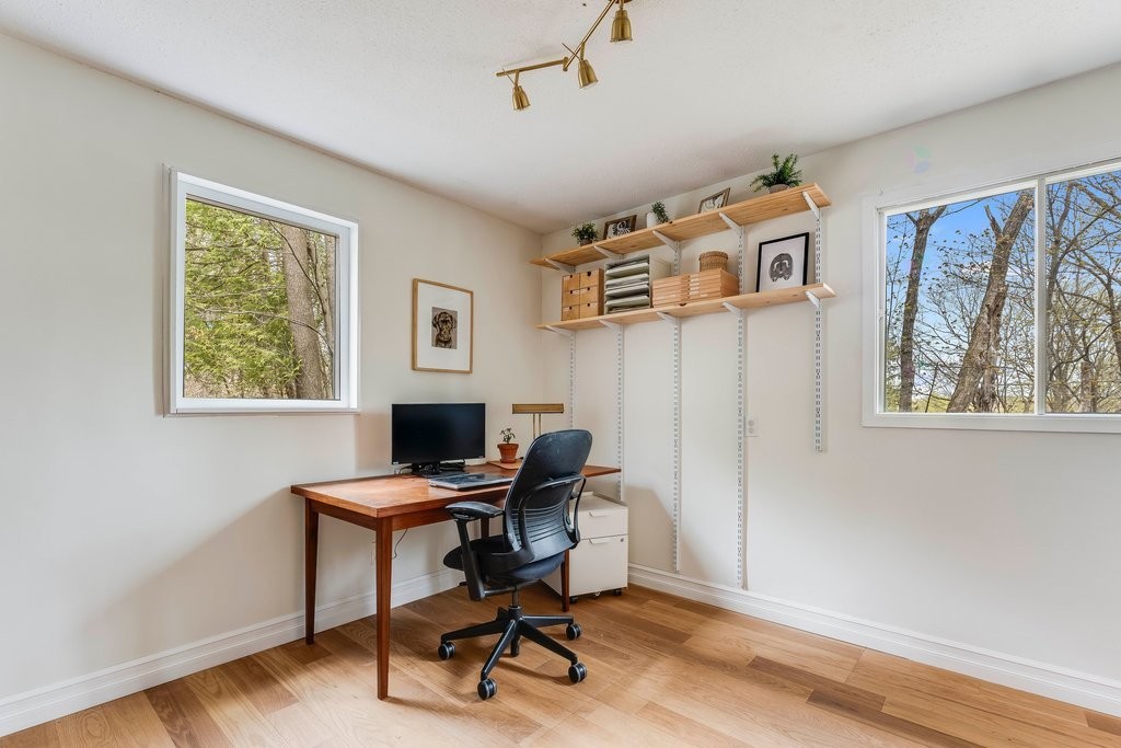 









16


Mtée Juniper

,
Chelsea,




QC
J9B1T4


